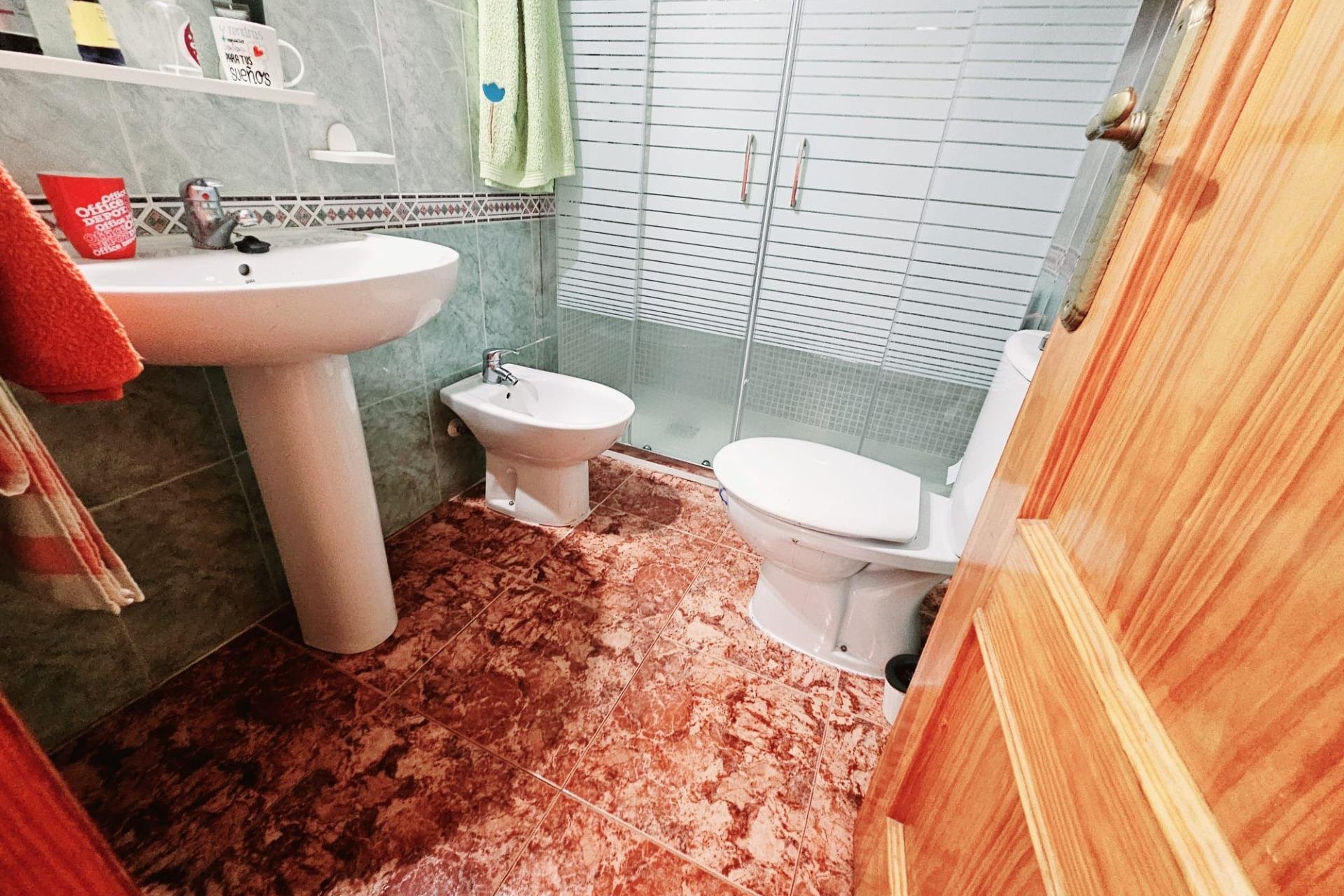 Revente - Appartement -
Torrevieja - Estacion De Autobuses