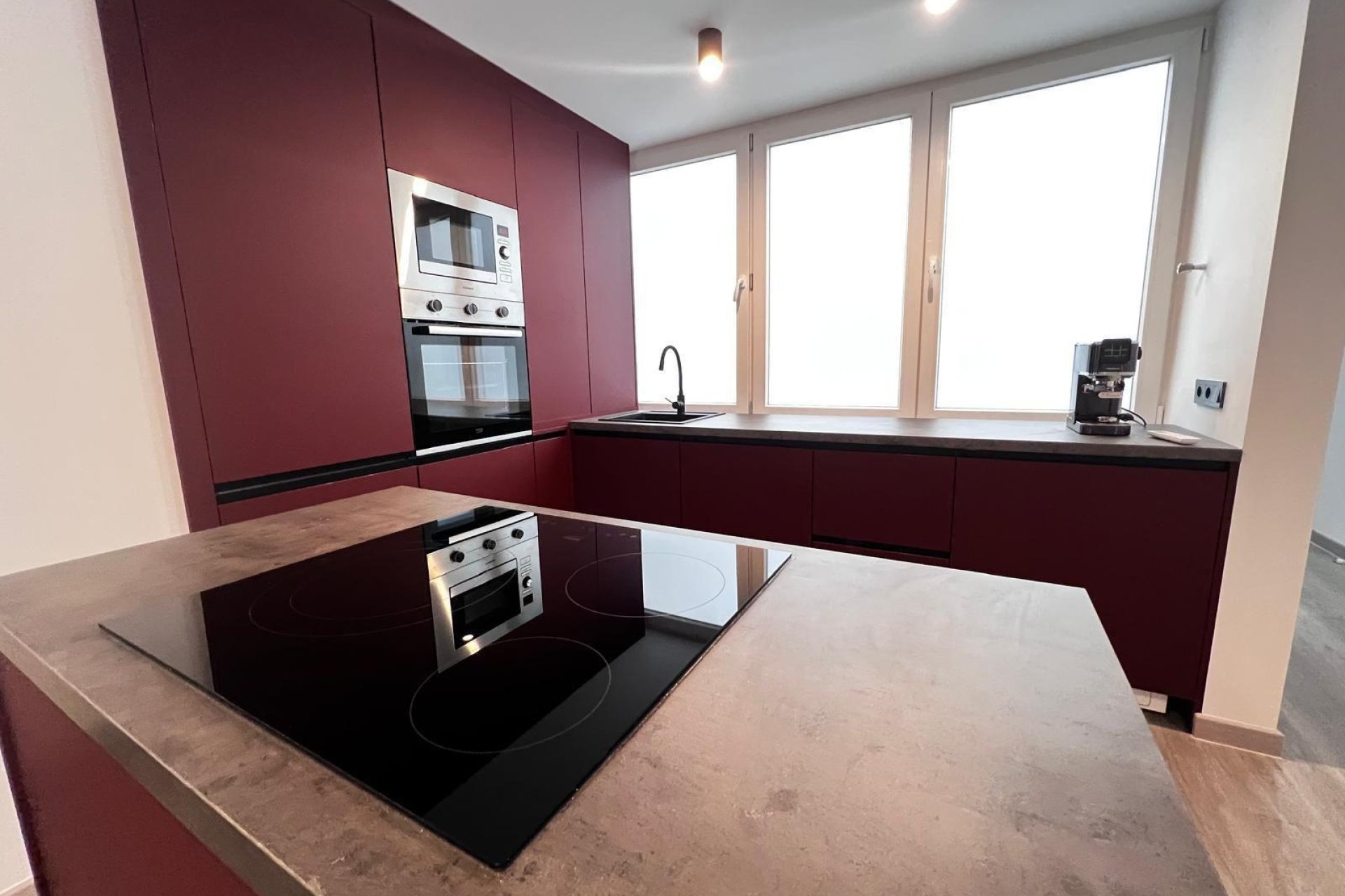 Revente - Appartement -
Torrevieja - Estacion De Autobuses