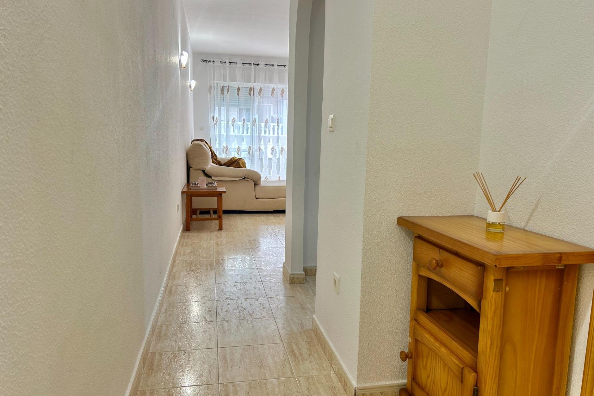 Revente - Appartement -
Torrevieja - Estacion De Autobuses
