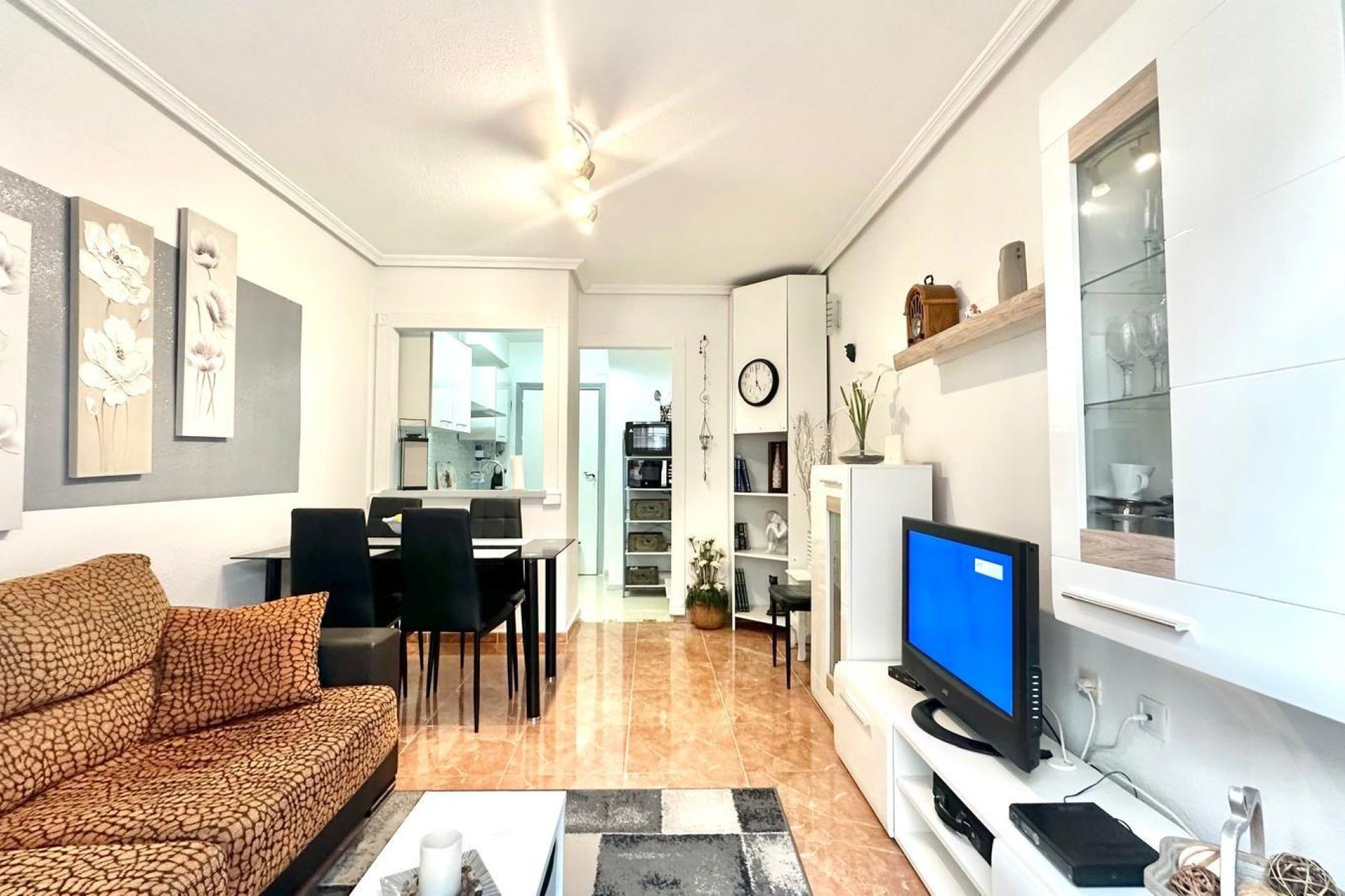 Revente - Appartement -
Torrevieja - Estacion De Autobuses