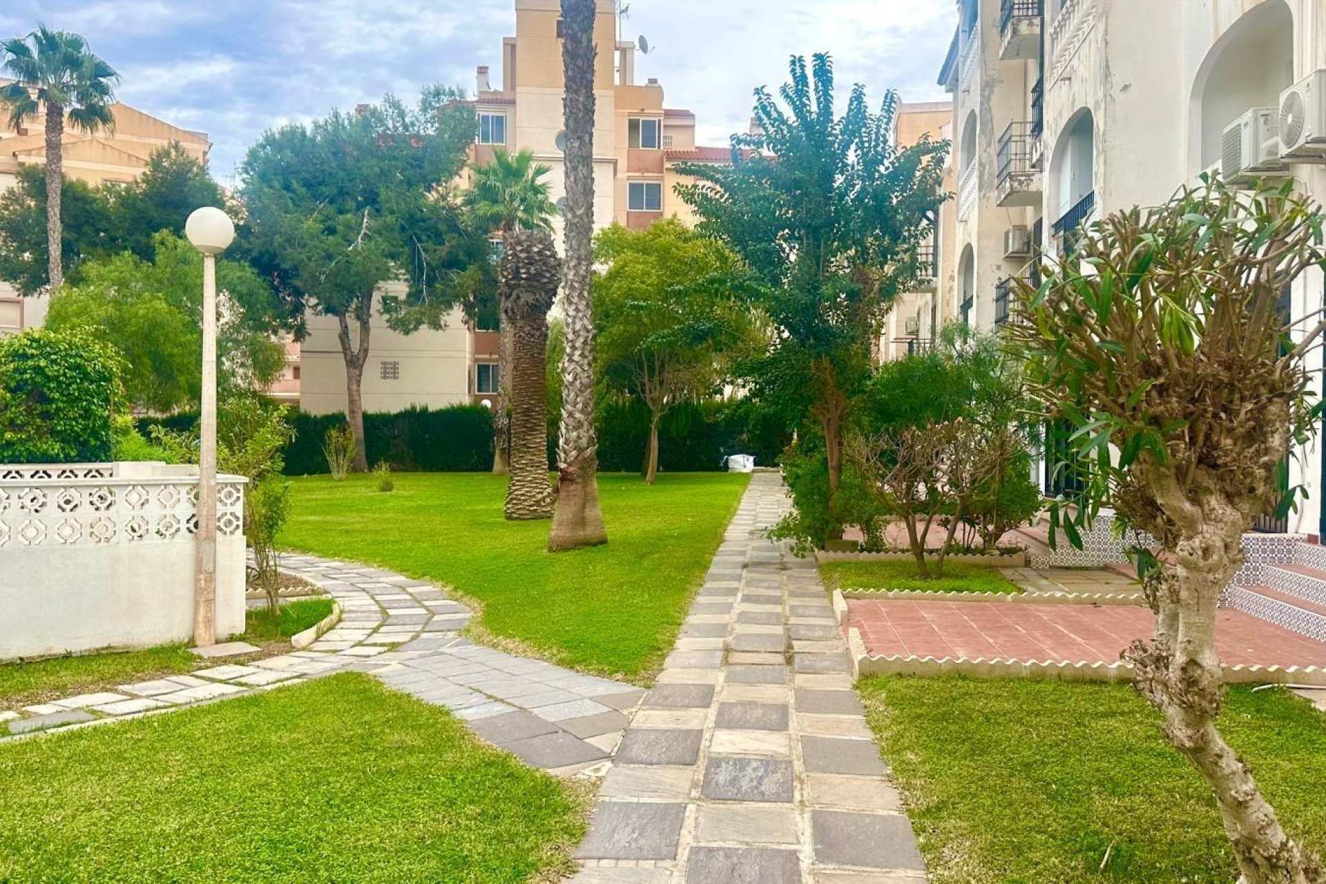 Revente - Appartement -
Torrevieja - Estacion De Autobuses