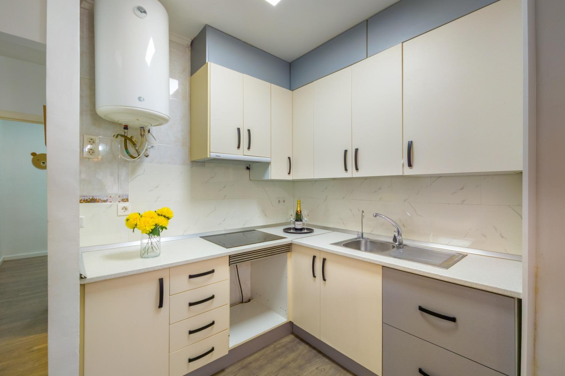 Revente - Appartement -
Torrevieja - Estacion De Autobuses