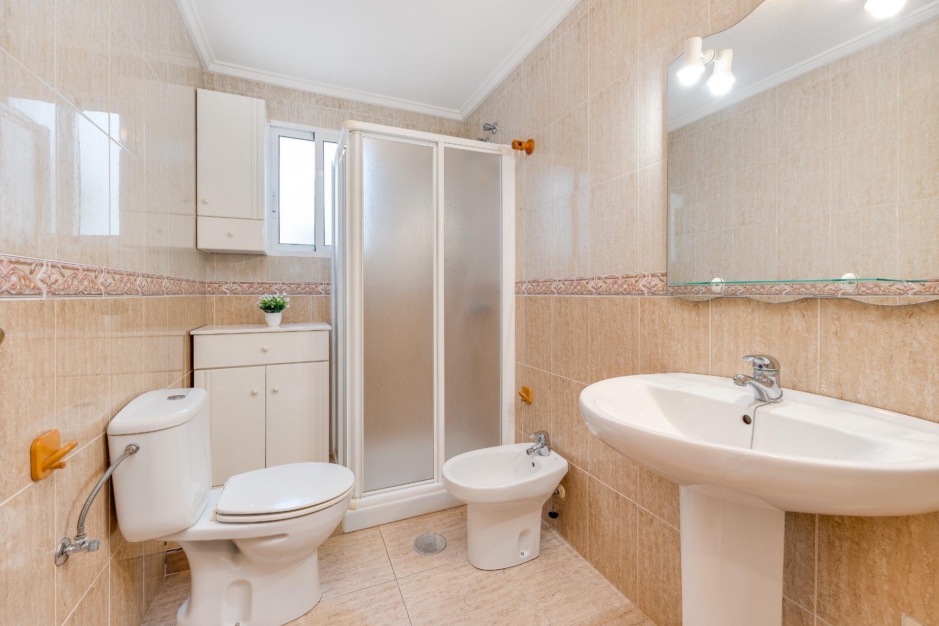 Revente - Appartement -
Torrevieja - Estacion De Autobuses