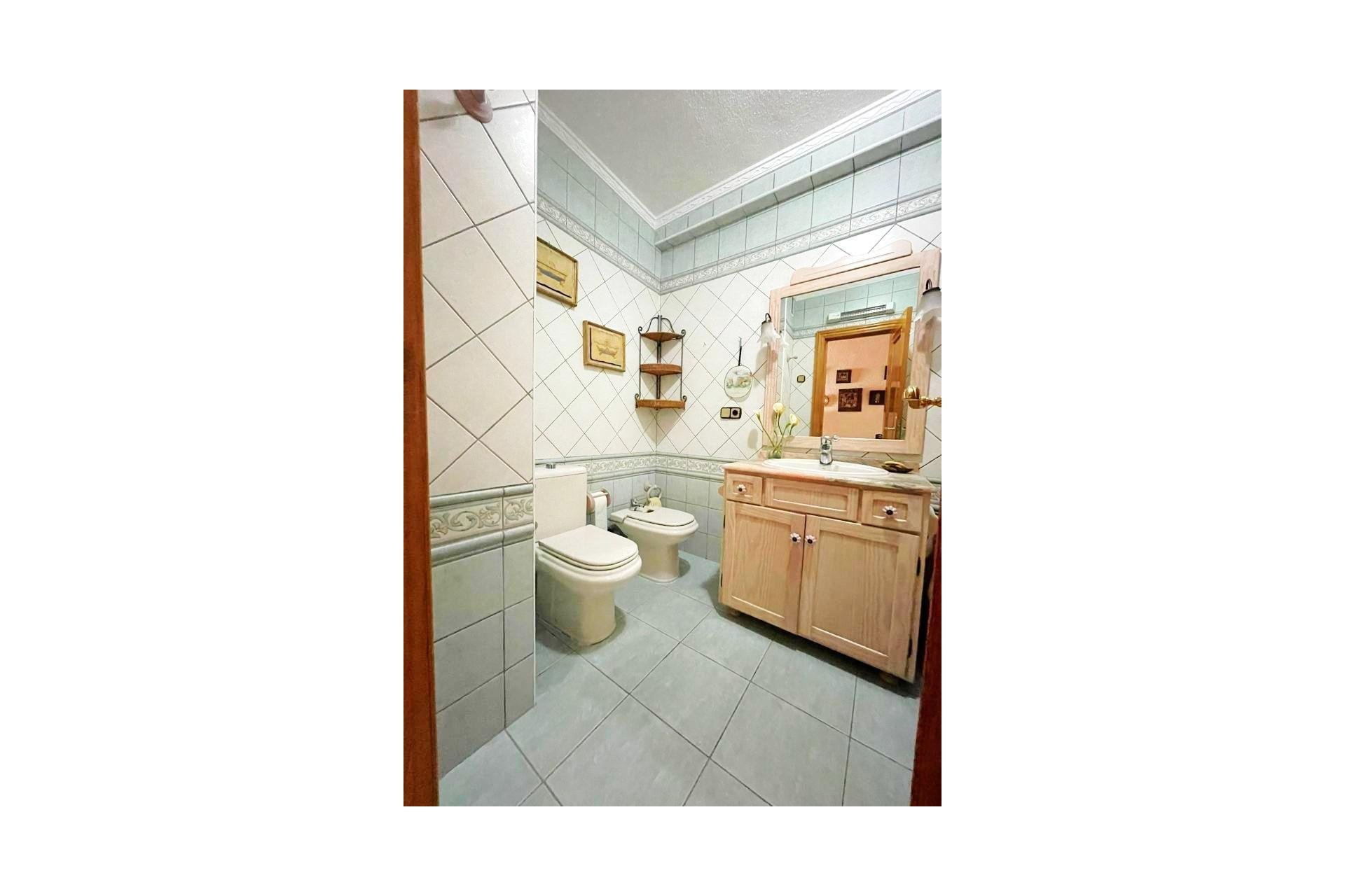 Revente - Appartement -
Torrevieja - Estacion De Autobuses