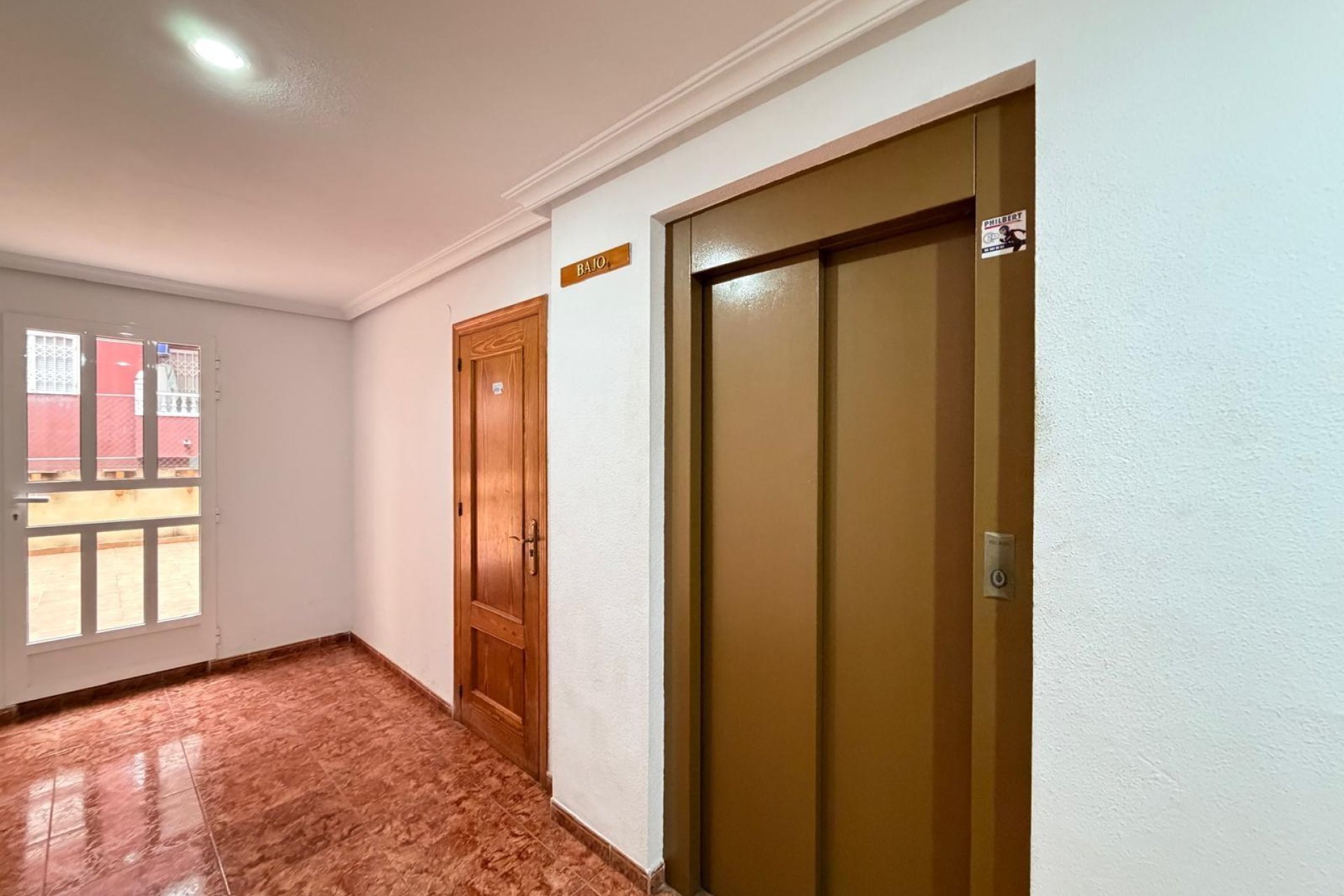 Revente - Appartement -
Torrevieja - Estacion De Autobuses
