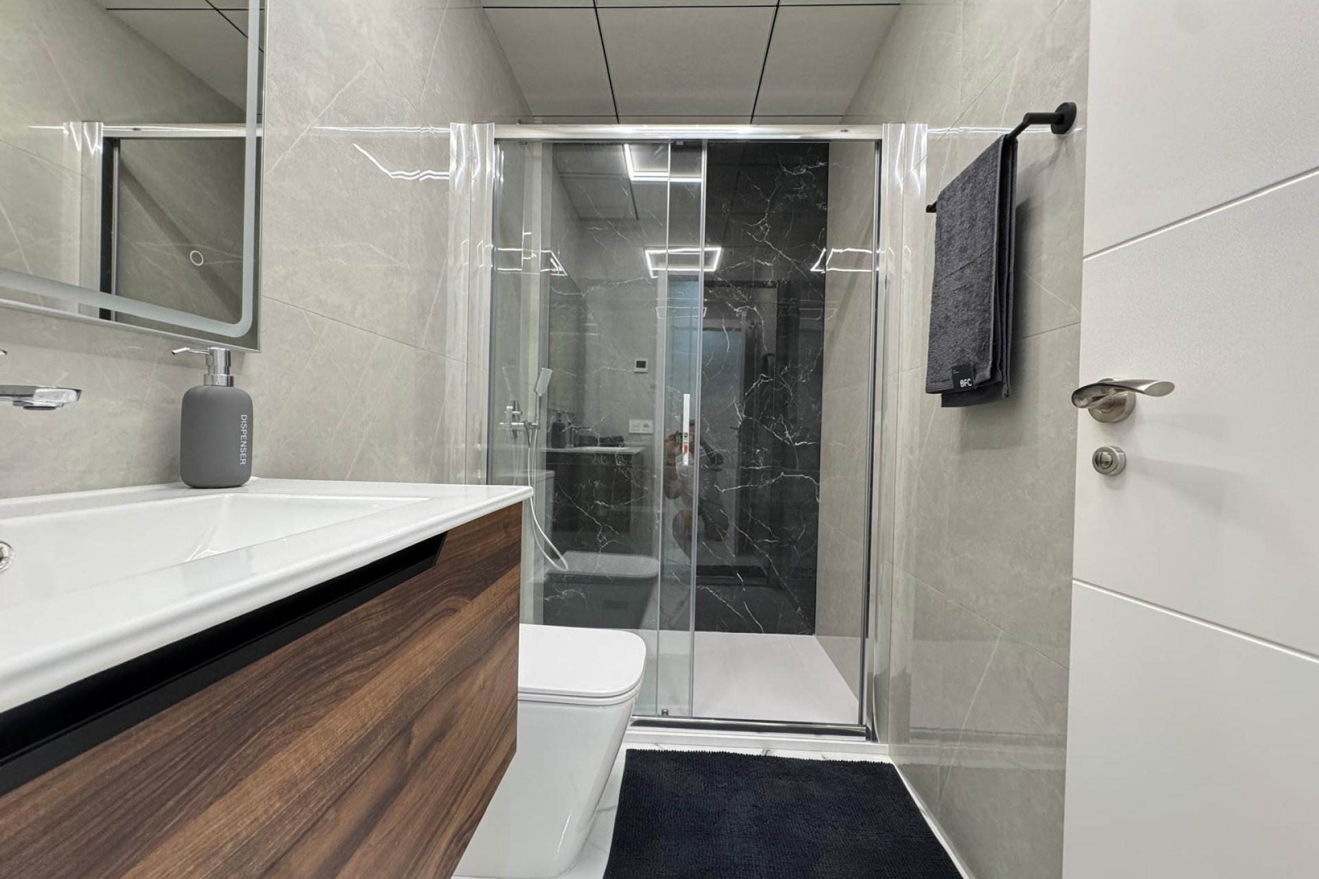 Revente - Appartement -
Torrevieja - Estacion De Autobuses