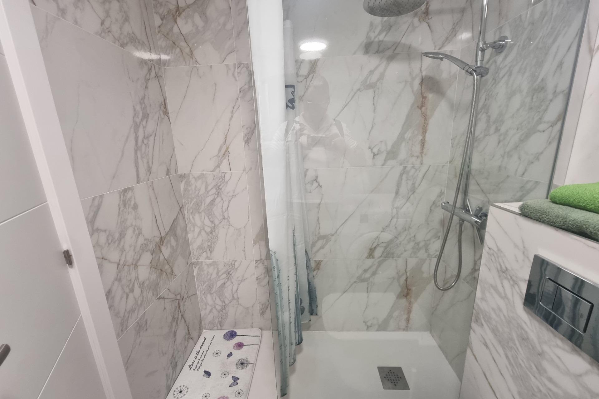 Revente - Appartement -
Torrevieja - Estacion De Autobuses