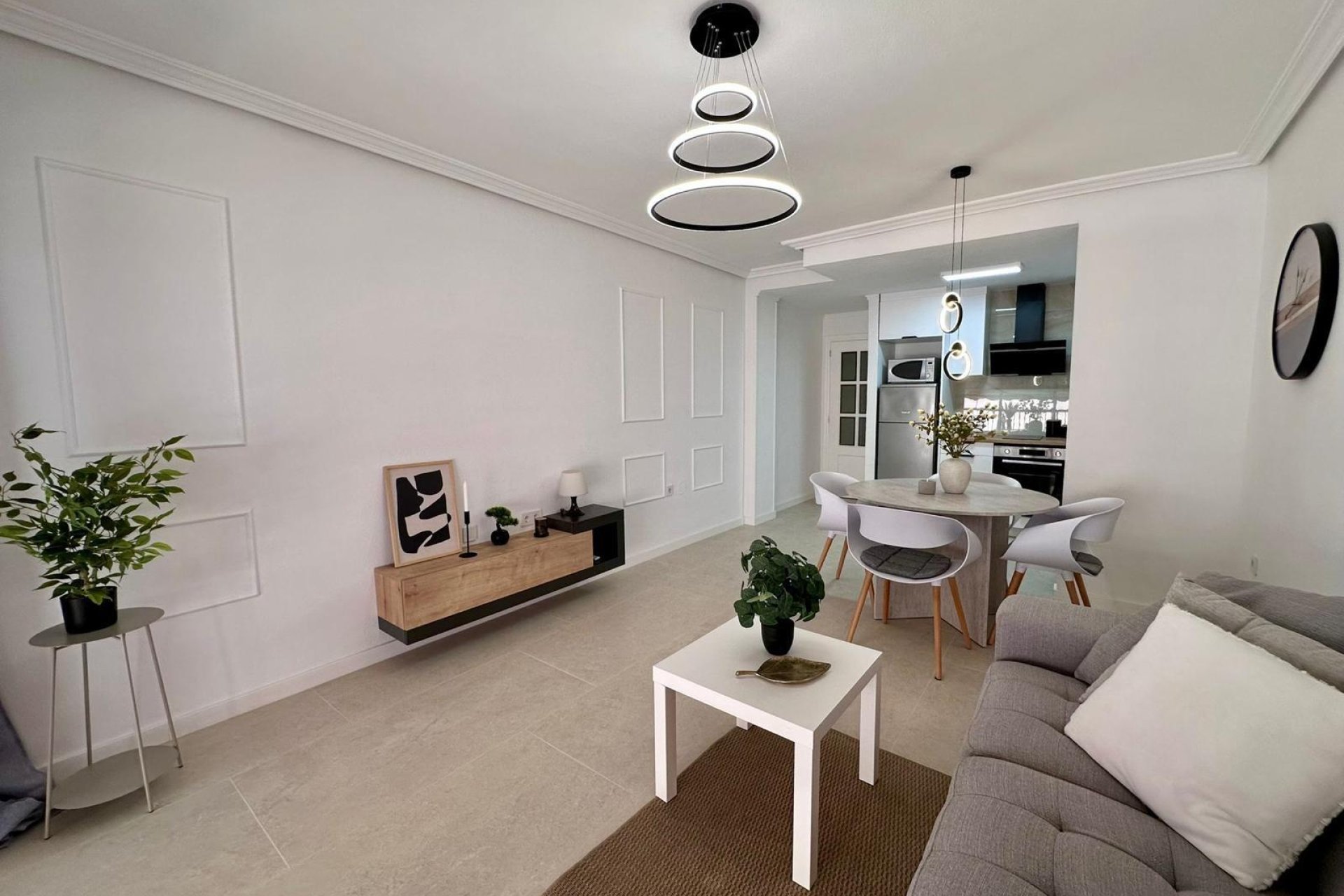 Revente - Appartement -
Torrevieja - Estacion De Autobuses