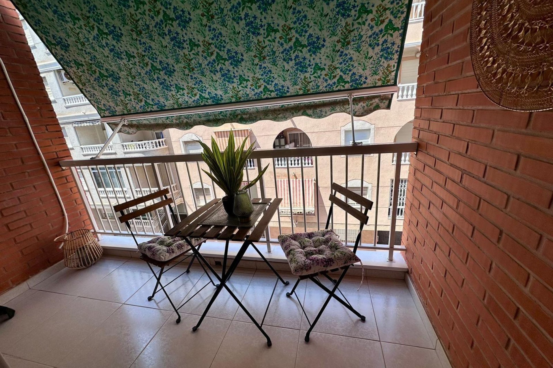 Revente - Appartement -
Torrevieja - Estacion De Autobuses