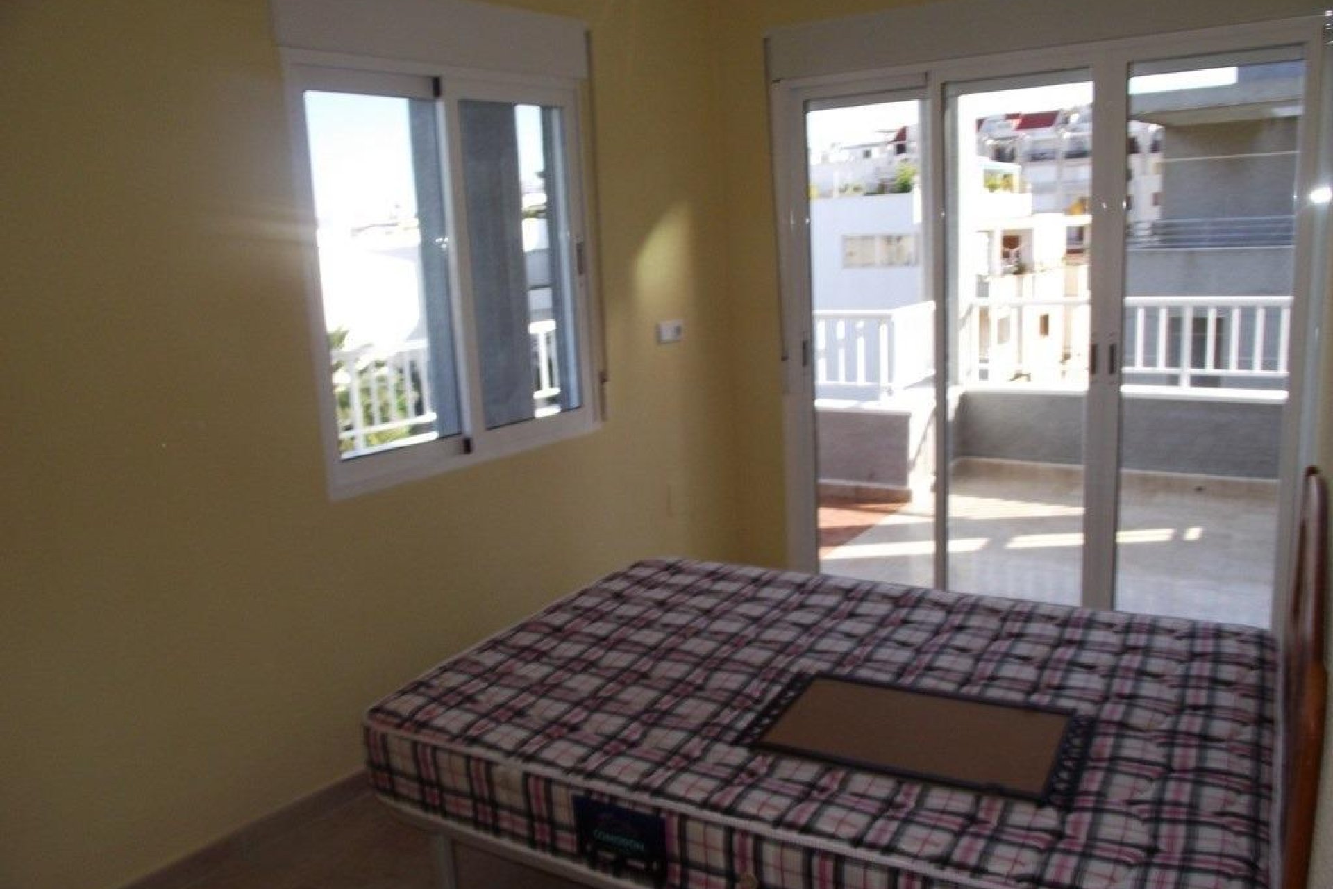 Revente - Appartement -
Torrevieja - Estacion De Autobuses