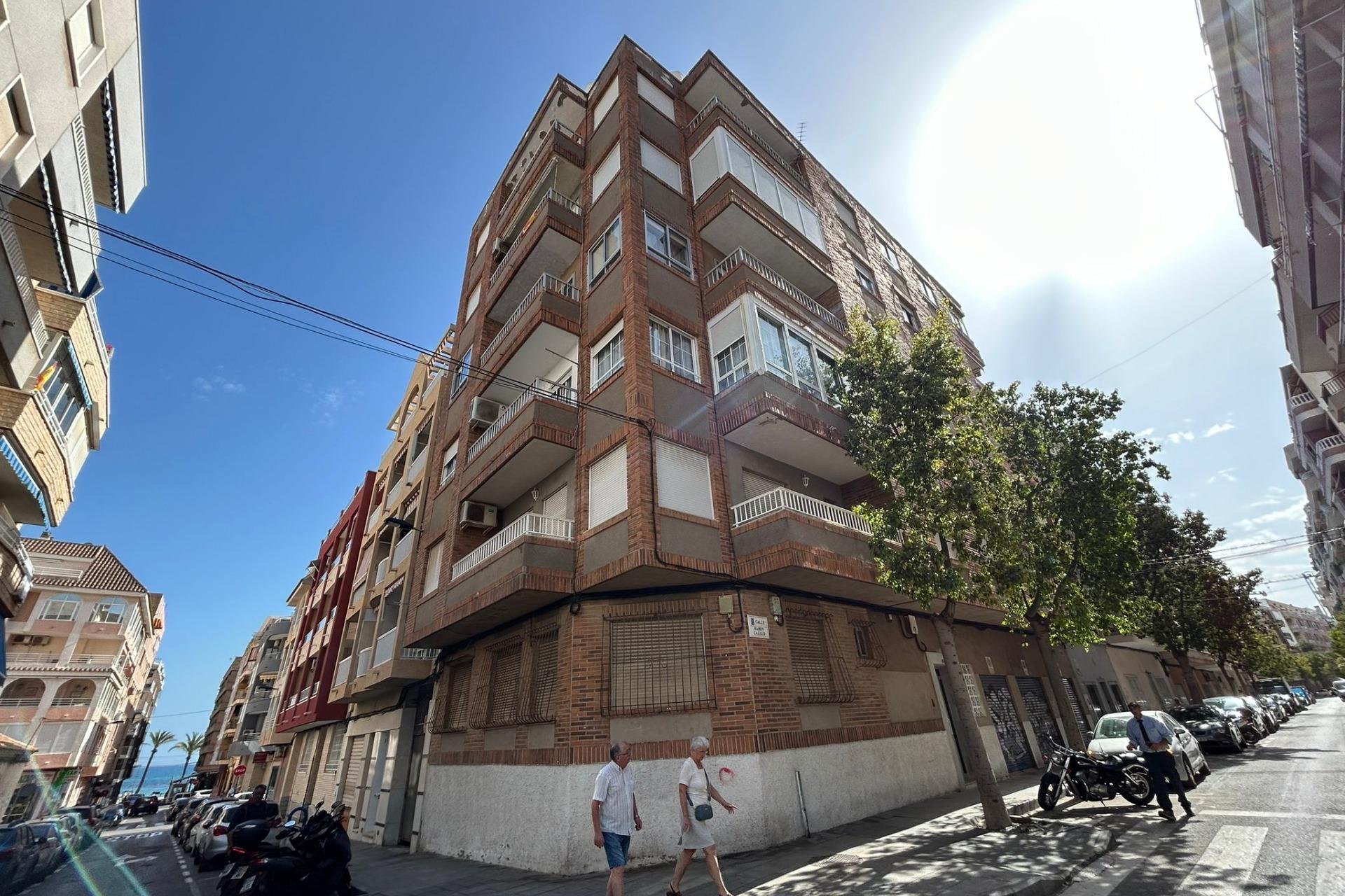 Revente - Appartement -
Torrevieja - Estacion De Autobuses