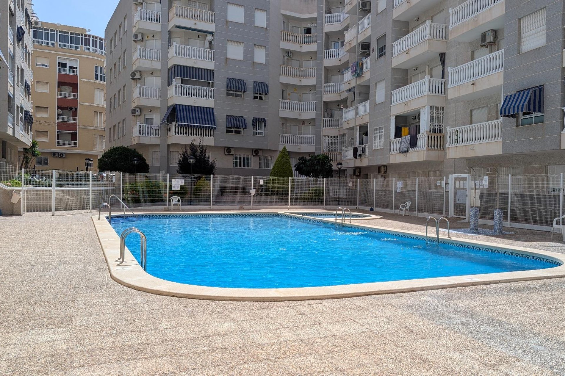 Revente - Appartement -
Torrevieja - Estacion De Autobuses