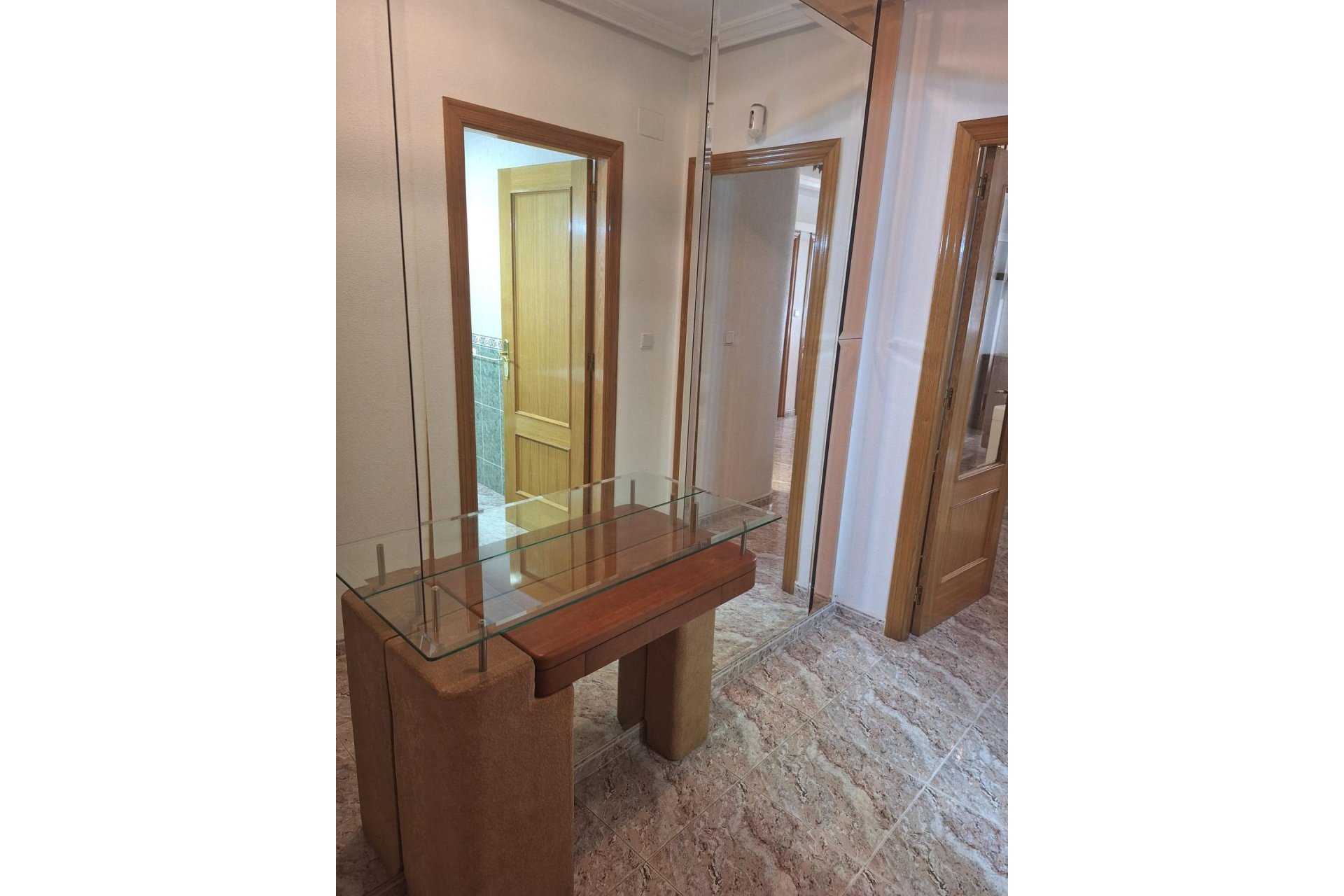 Revente - Appartement -
Torrevieja - Estacion De Autobuses