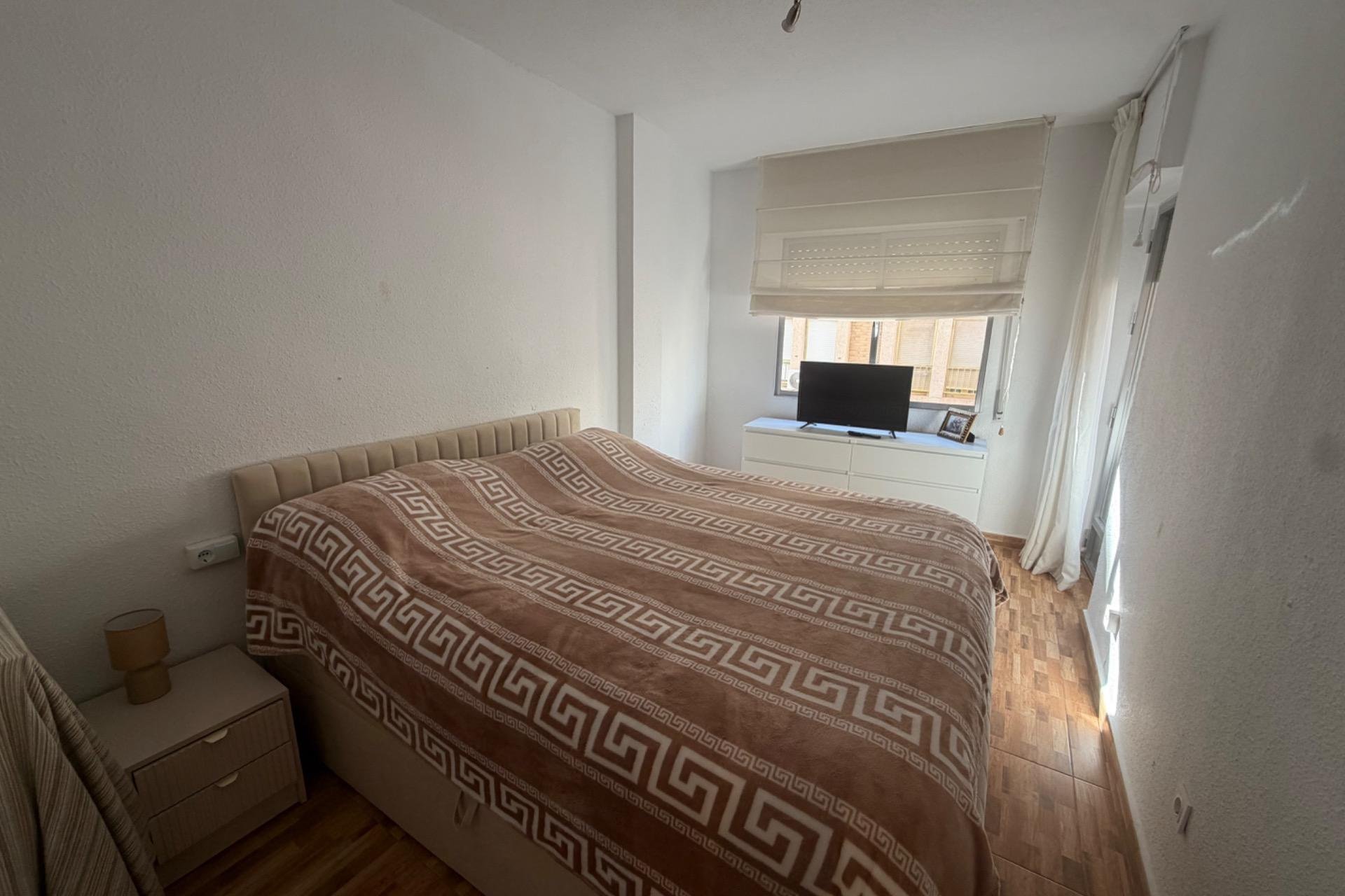 Revente - Appartement -
Torrevieja - Estacion De Autobuses