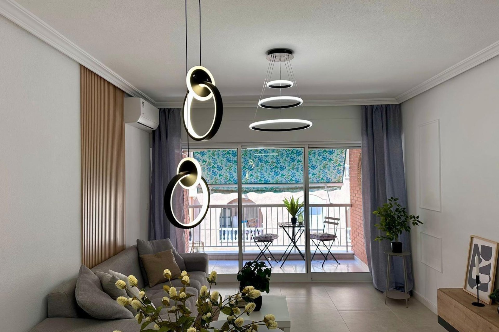 Revente - Appartement -
Torrevieja - Habaneras