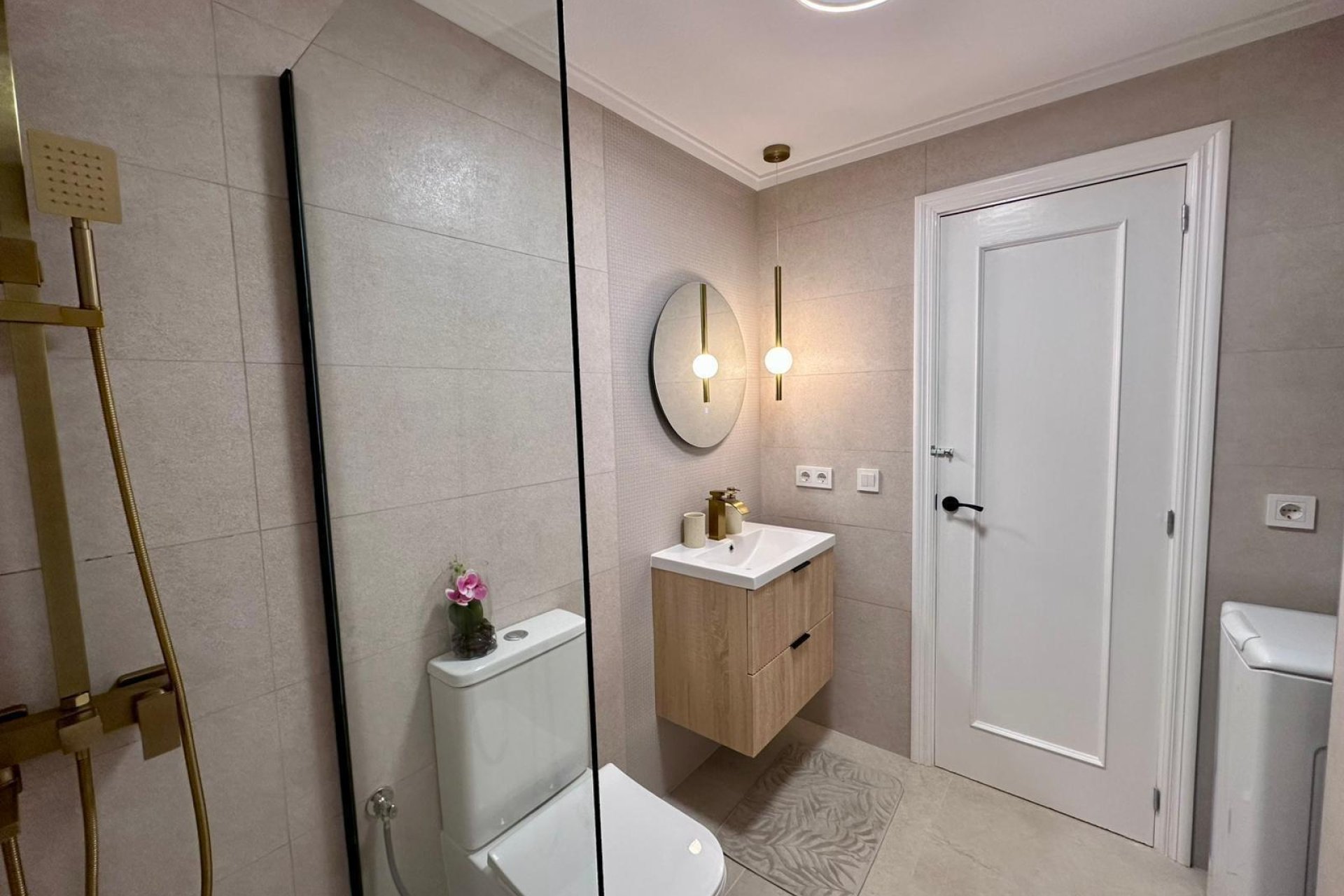 Revente - Appartement -
Torrevieja - Habaneras