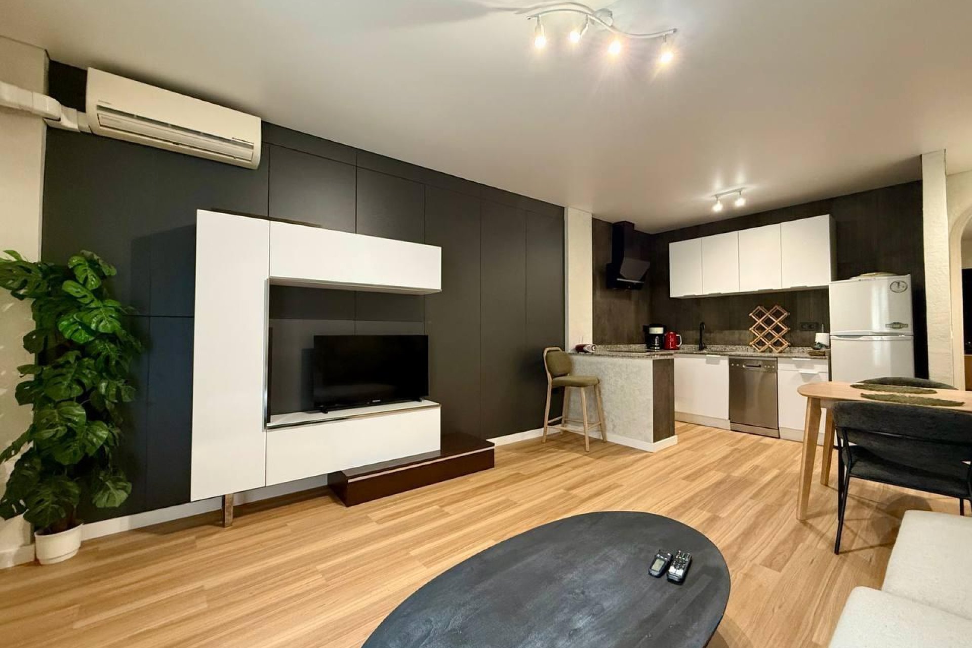 Revente - Appartement -
Torrevieja - Habaneras