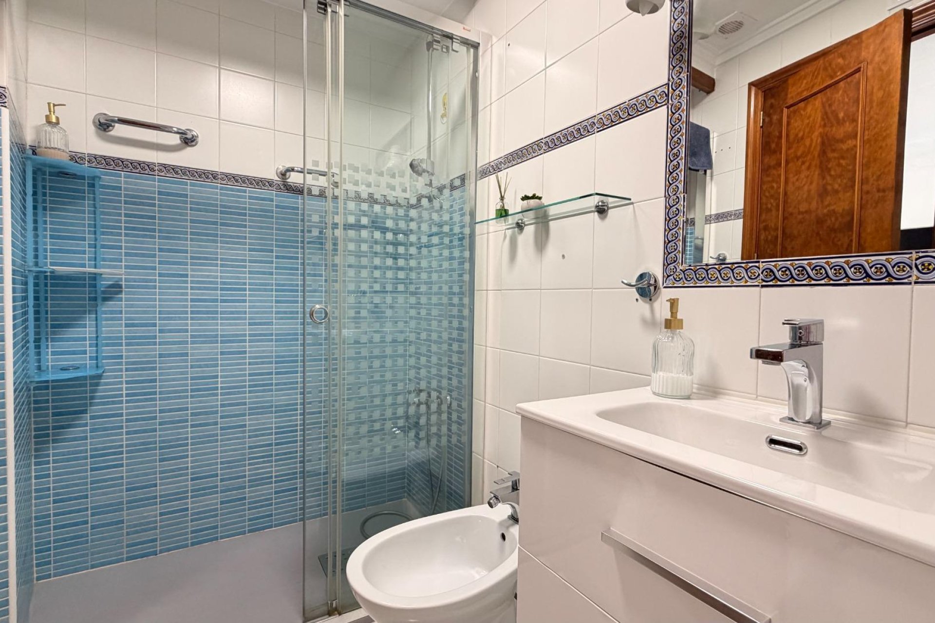 Revente - Appartement -
Torrevieja - Habaneras