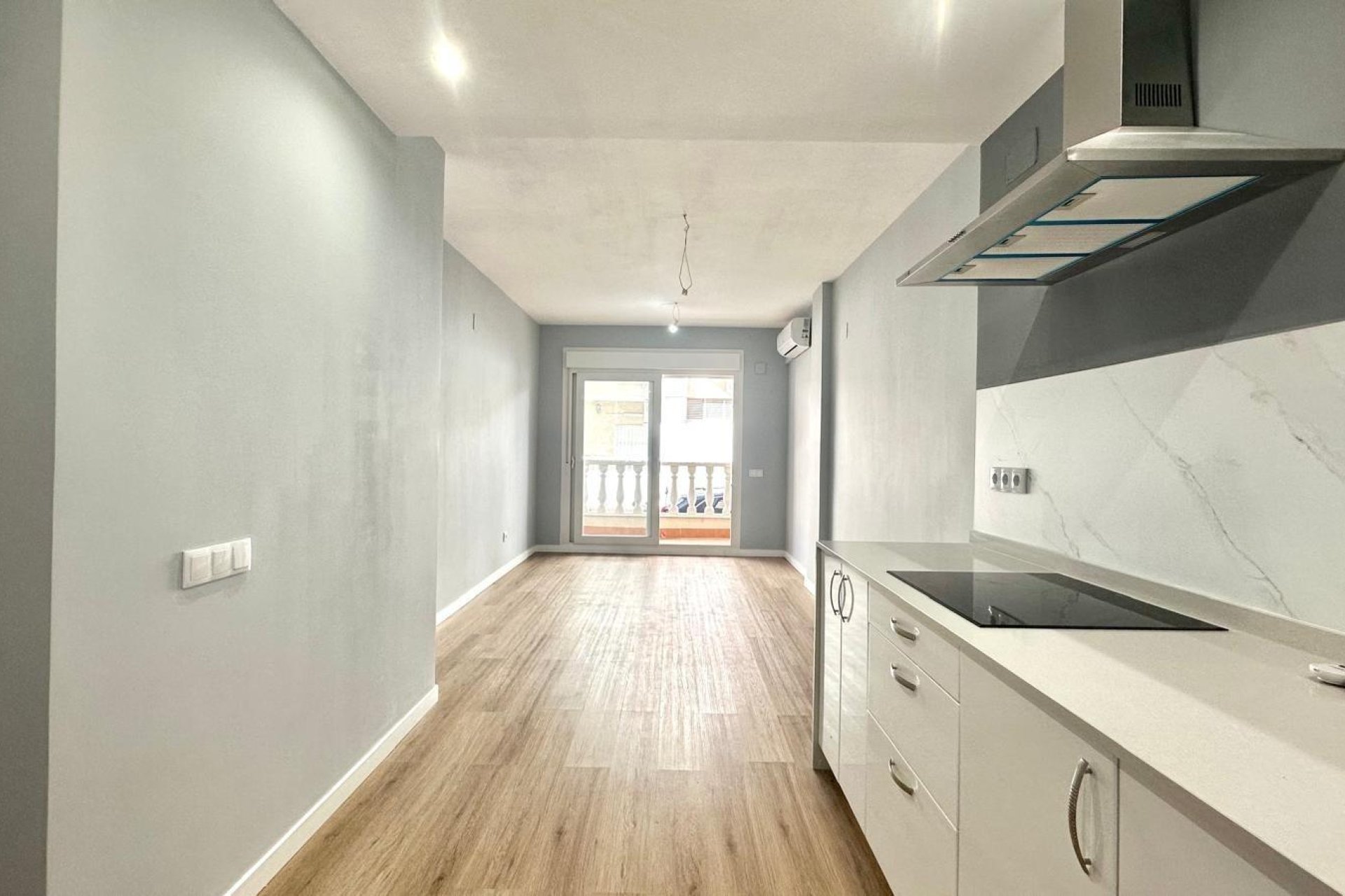 Revente - Appartement -
Torrevieja - La Mata Pueblo