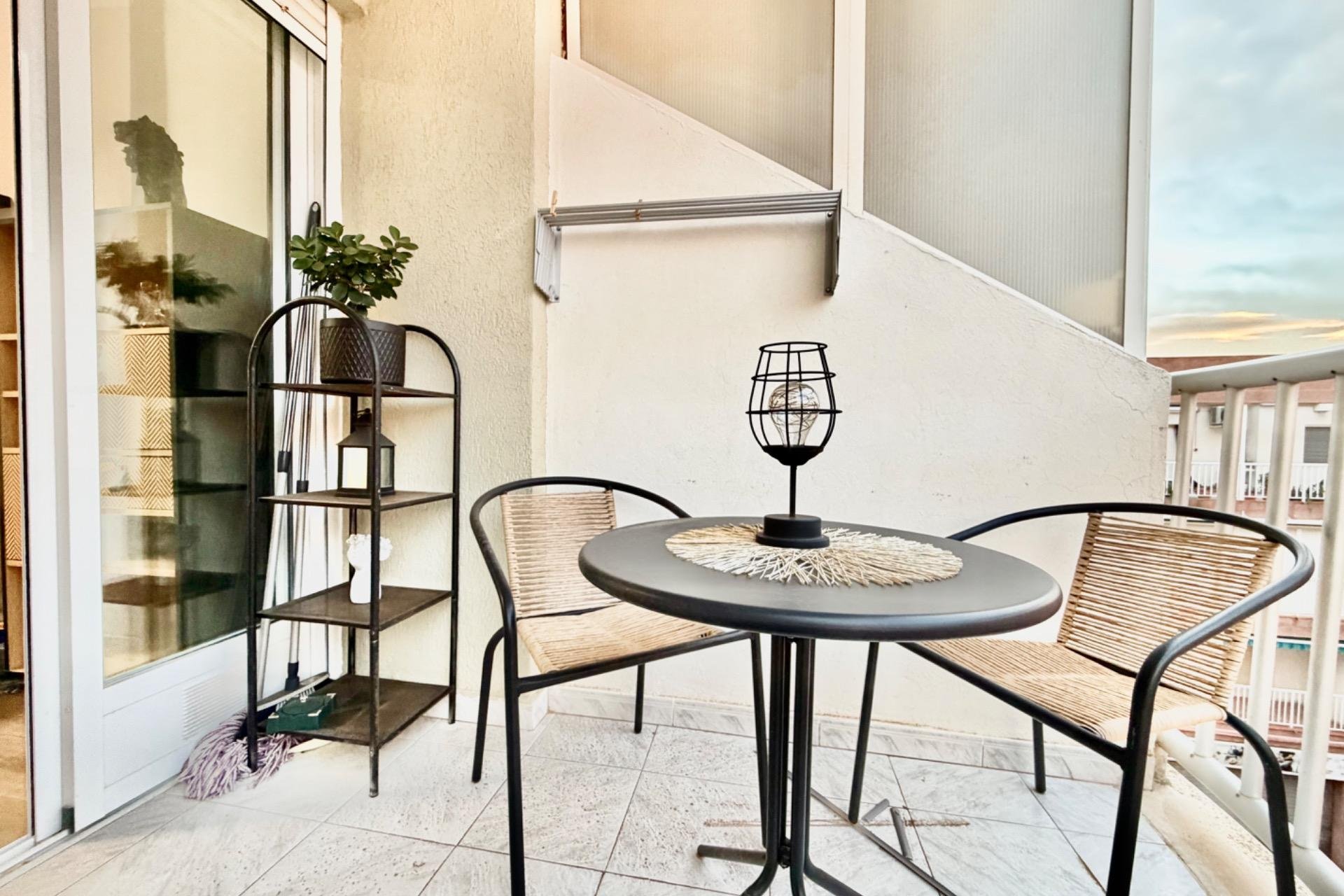 Revente - Appartement -
Torrevieja - La Mata Pueblo