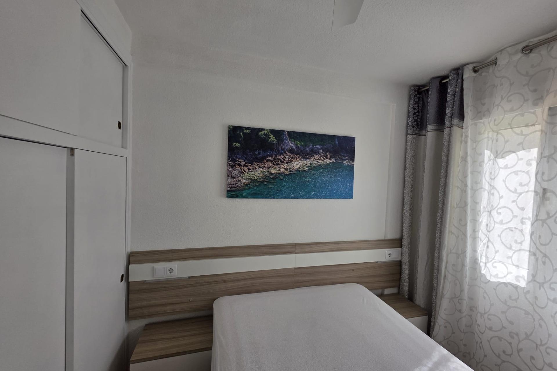 Revente - Appartement -
Torrevieja - La Mata Pueblo