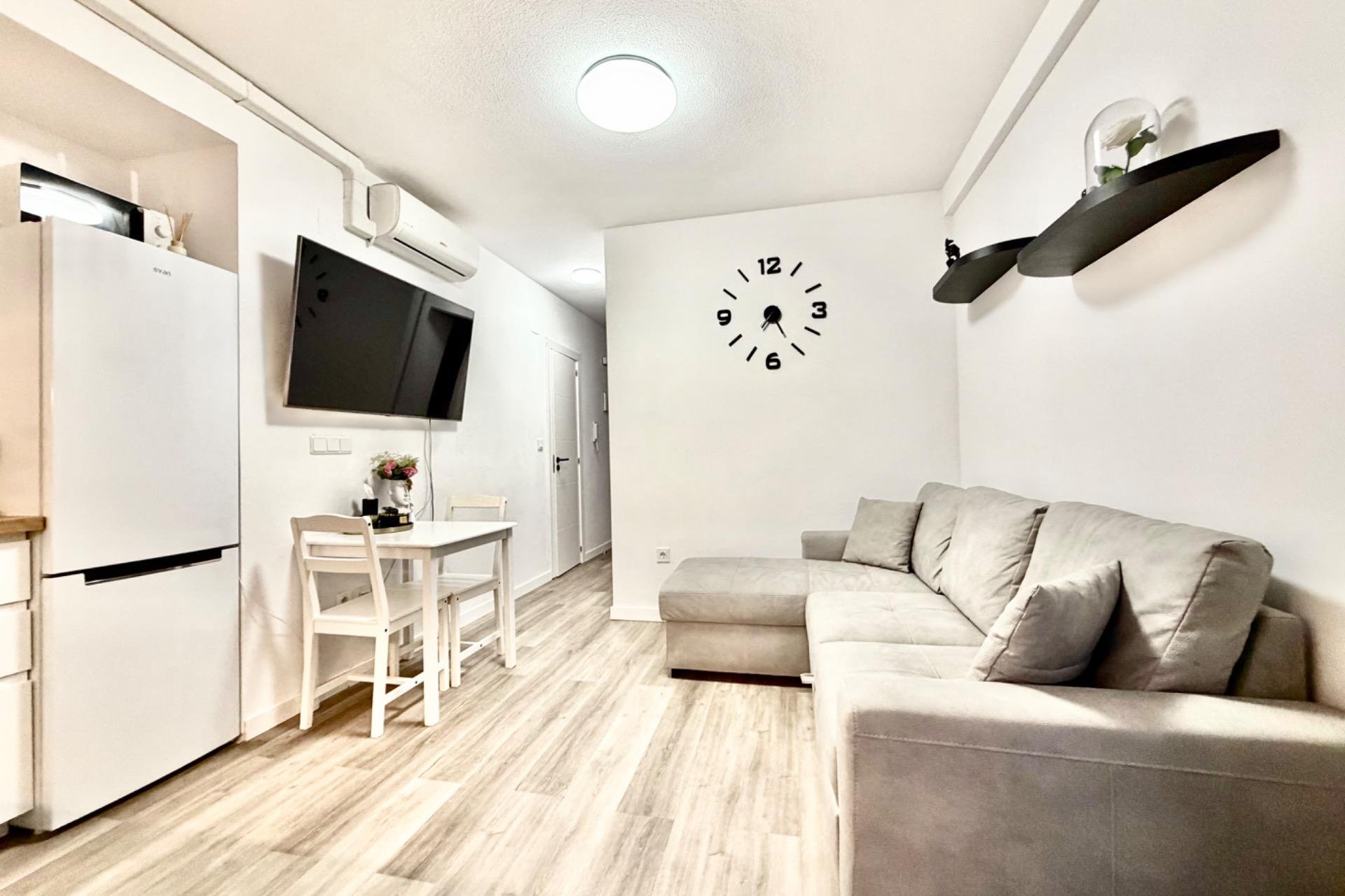 Revente - Appartement -
Torrevieja - La Mata Pueblo