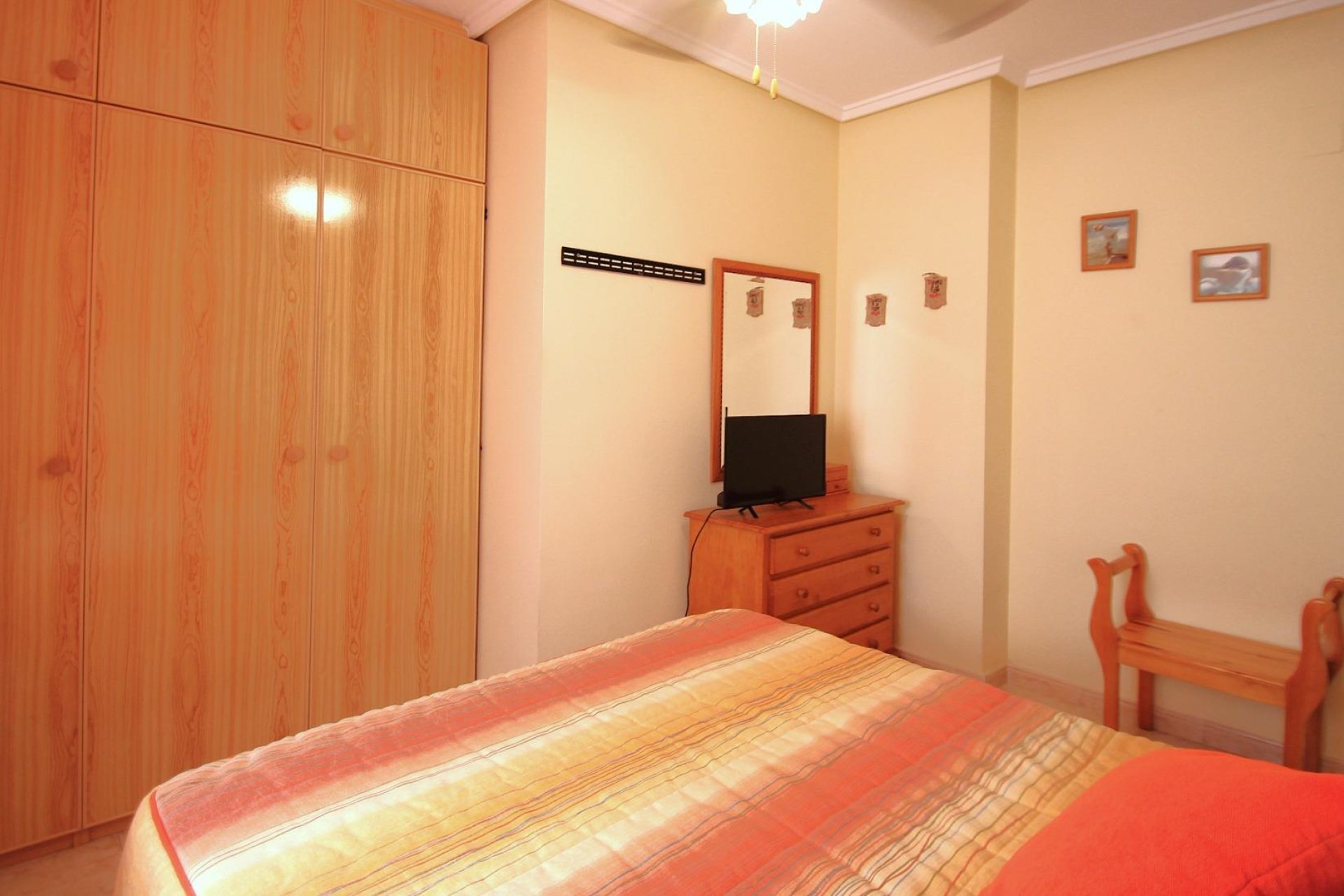 Revente - Appartement -
Torrevieja - Las Piscinas Naturales