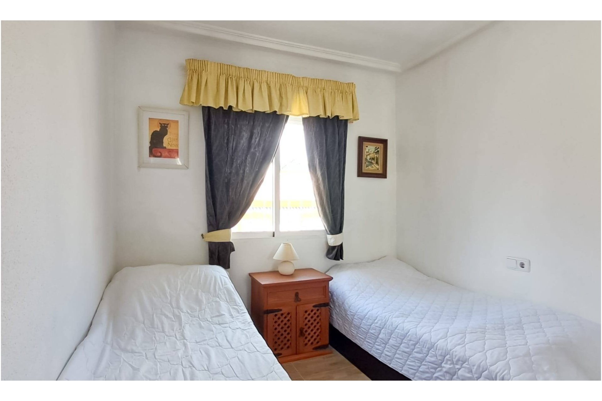 Revente - Appartement -
Torrevieja - Parque Acuático - Sector 25