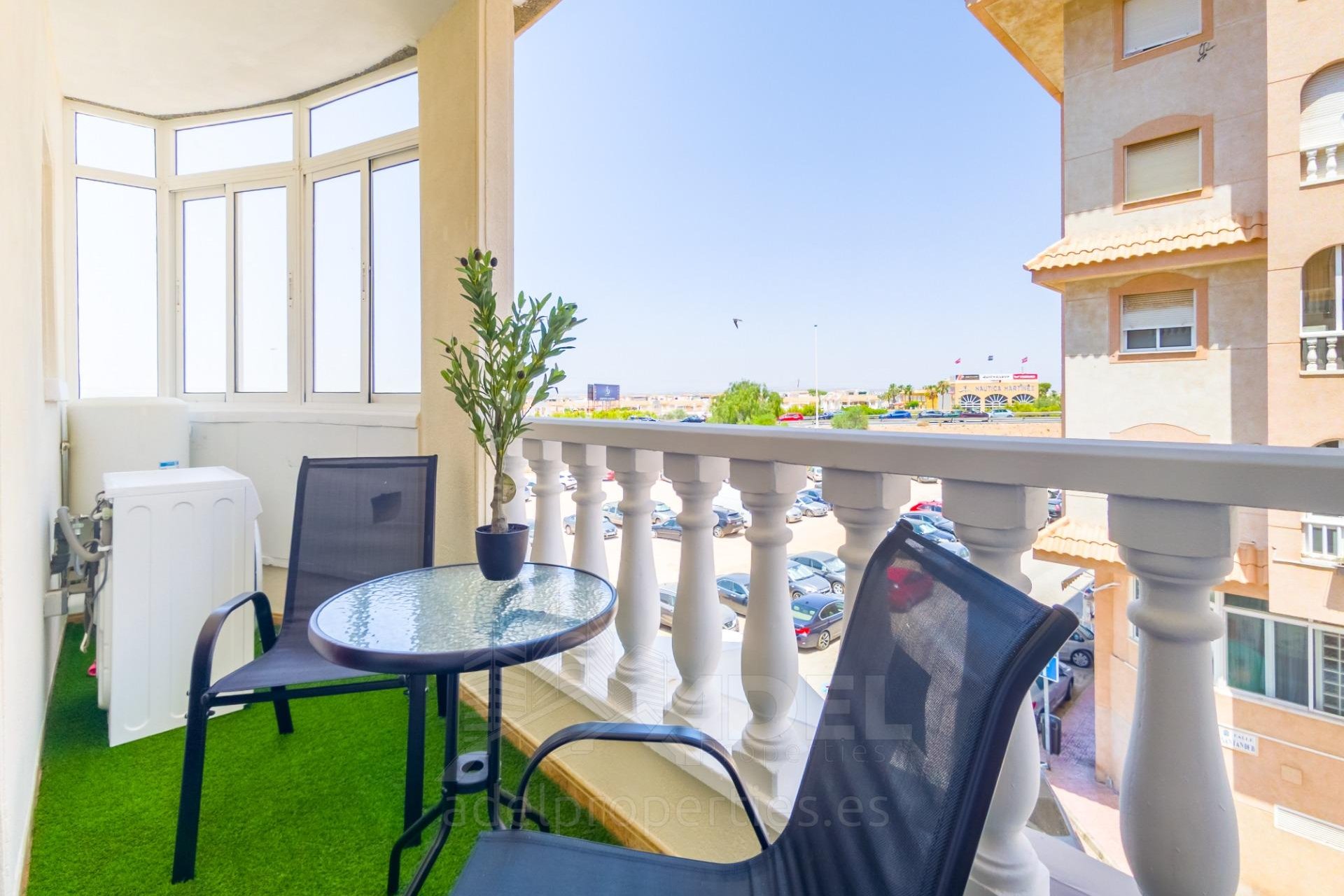Revente - Appartement -
Torrevieja - PARQUE DE LAS NACIONES