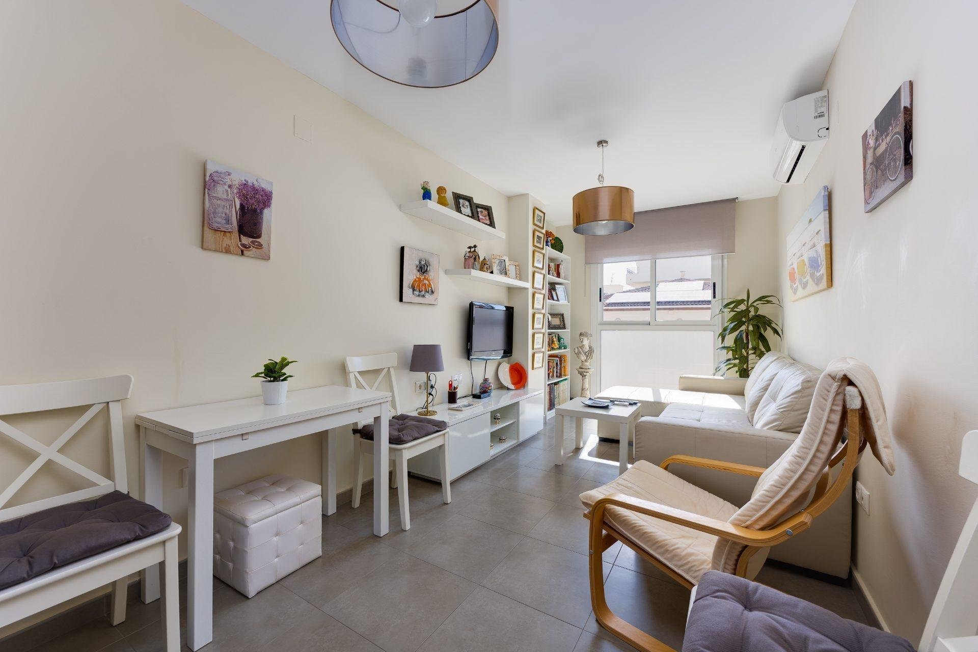 Revente - Appartement -
Torrevieja - PARQUE DE LAS NACIONES