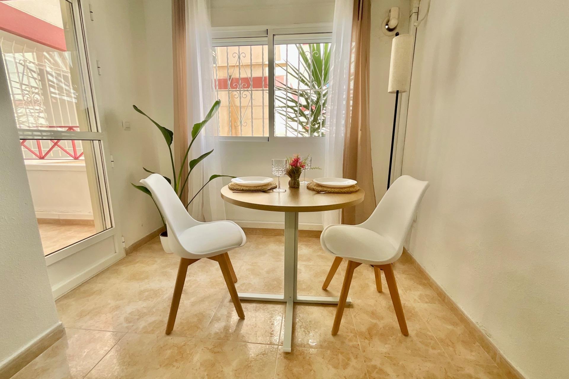 Revente - Appartement -
Torrevieja - PARQUE DE LAS NACIONES