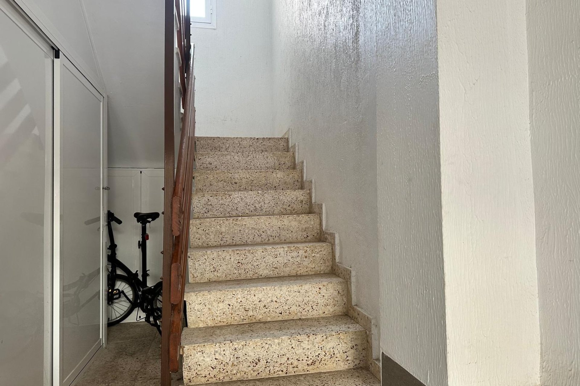 Revente - Appartement -
Torrevieja - Paseo Maritimo