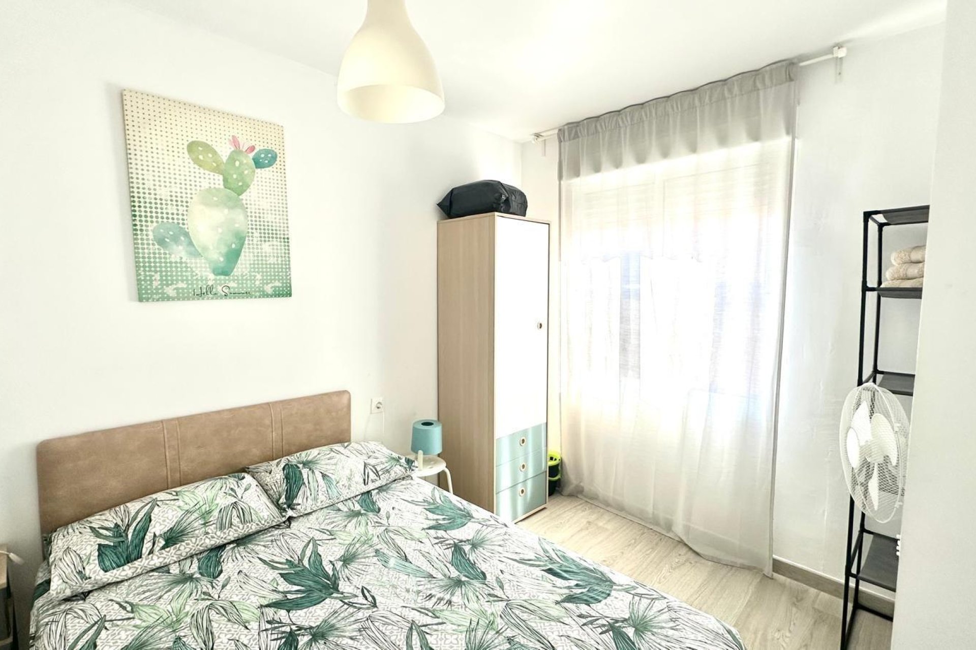 Revente - Appartement -
Torrevieja - Paseo Maritimo