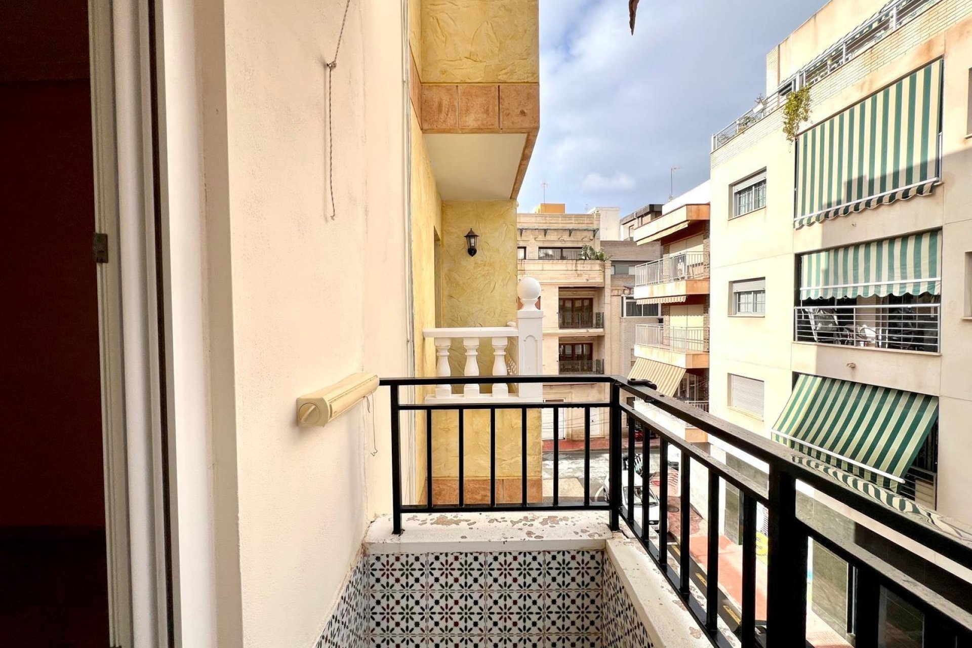 Revente - Appartement -
Torrevieja - Paseo Maritimo