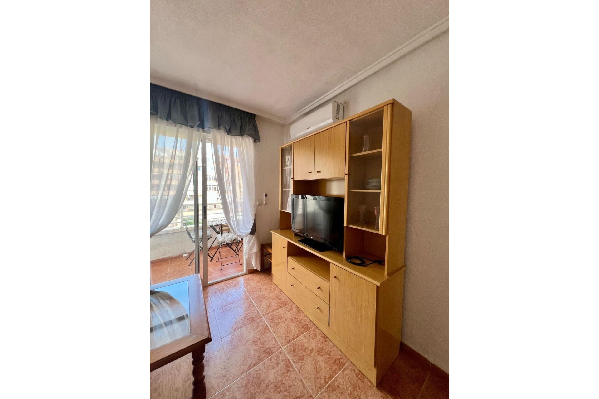 Revente - Appartement -
Torrevieja - Playa de los Locos