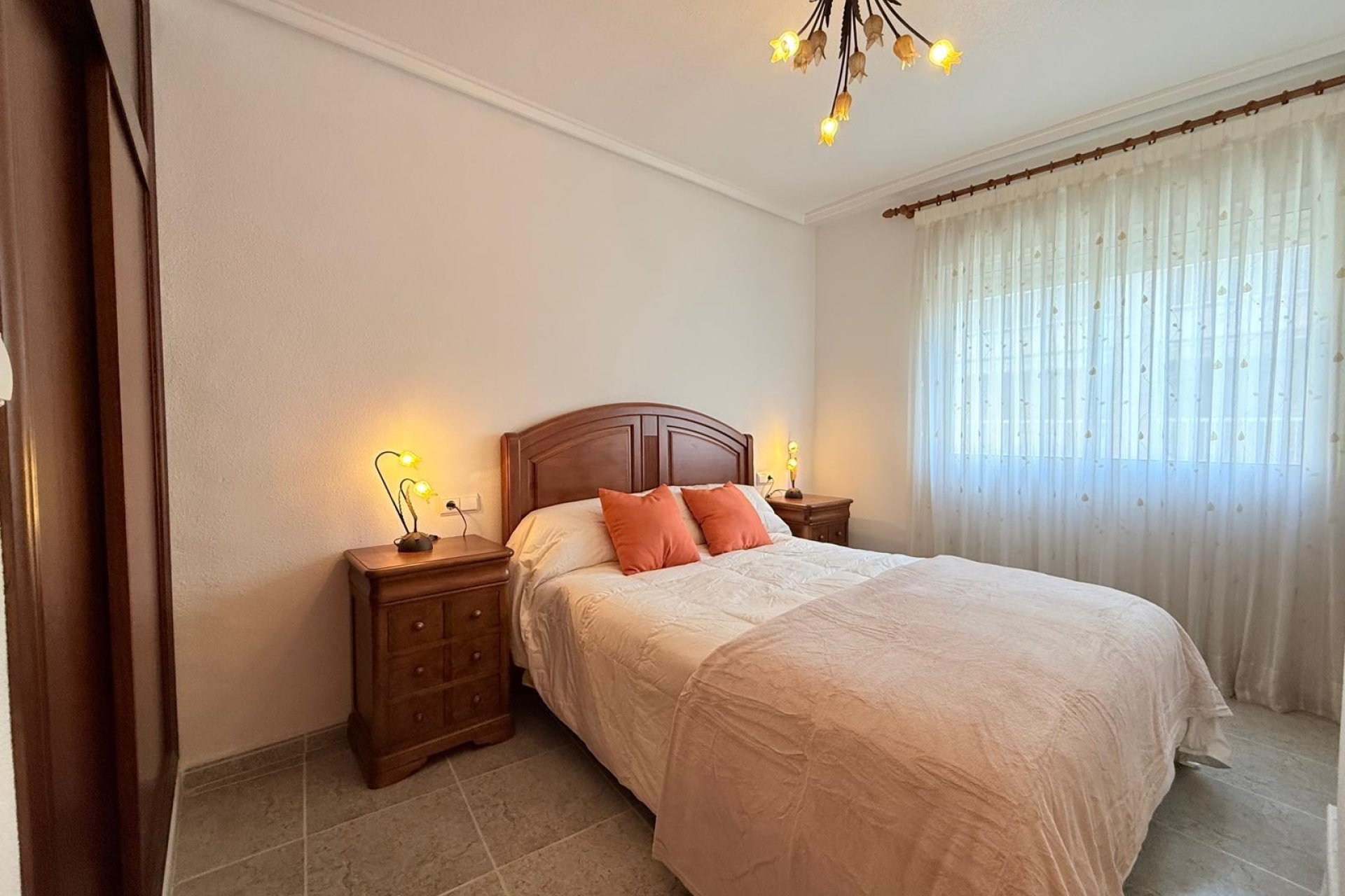 Revente - Appartement -
Torrevieja - Playa de los Locos