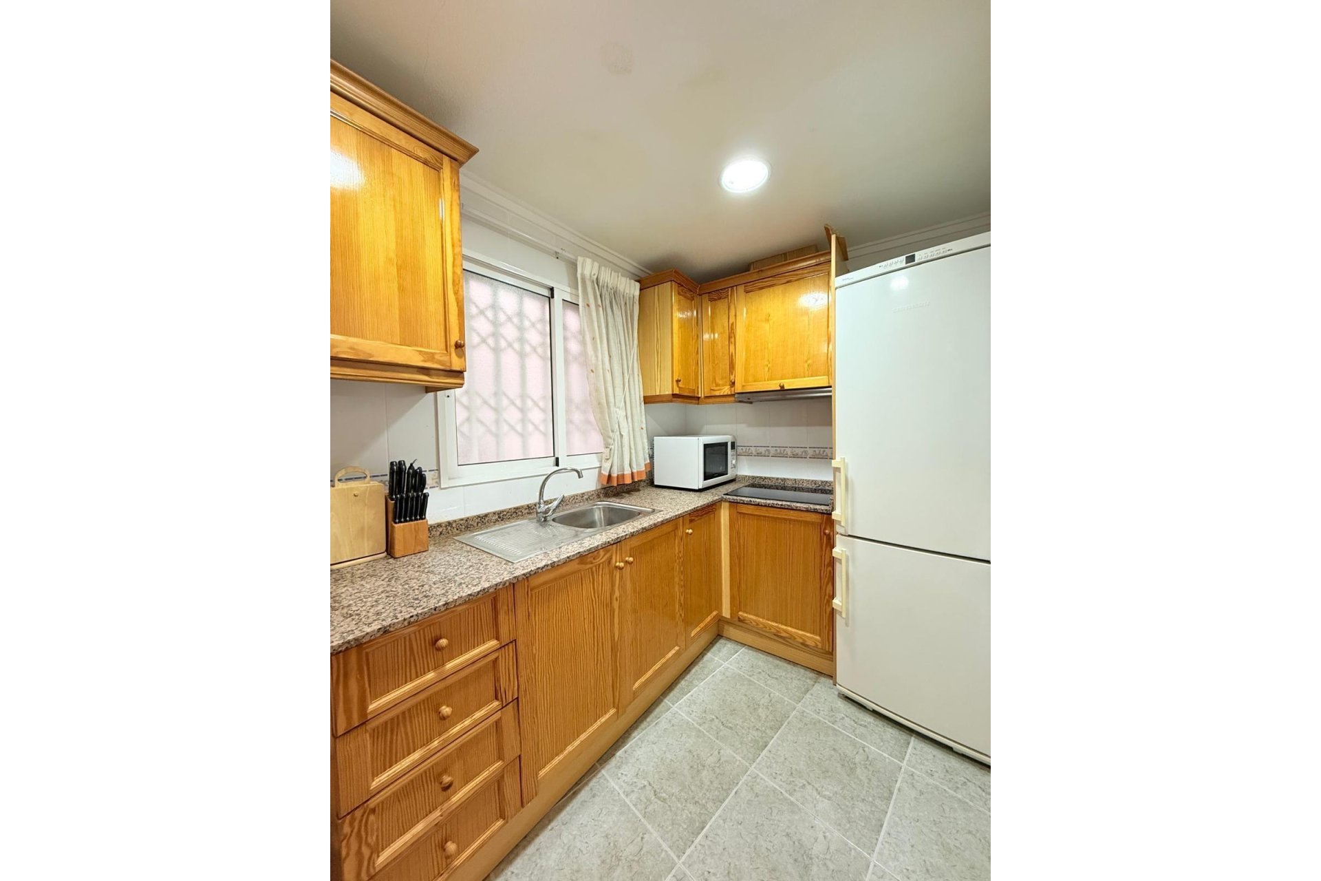 Revente - Appartement -
Torrevieja - Playa de los Locos