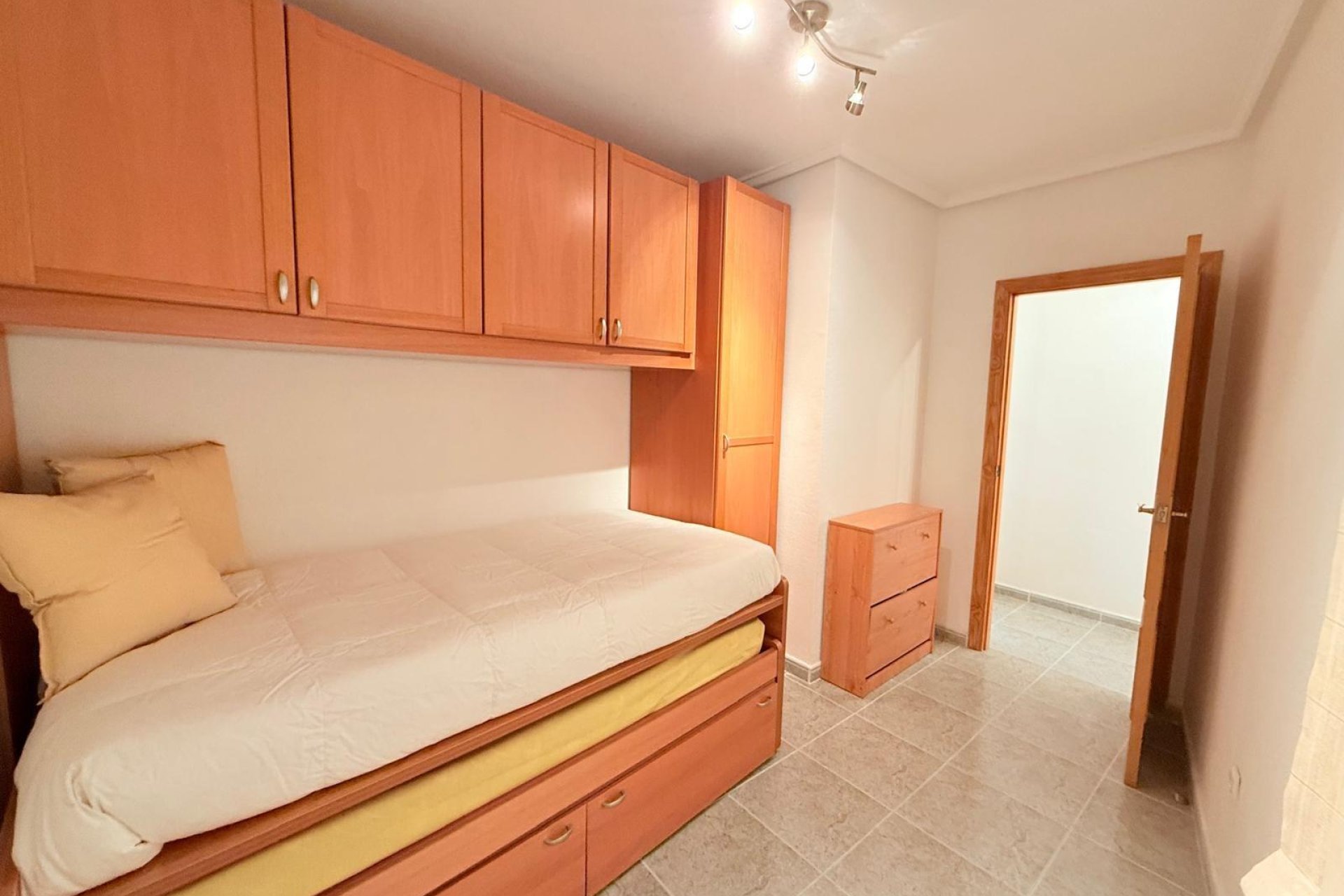 Revente - Appartement -
Torrevieja - Playa de los Locos