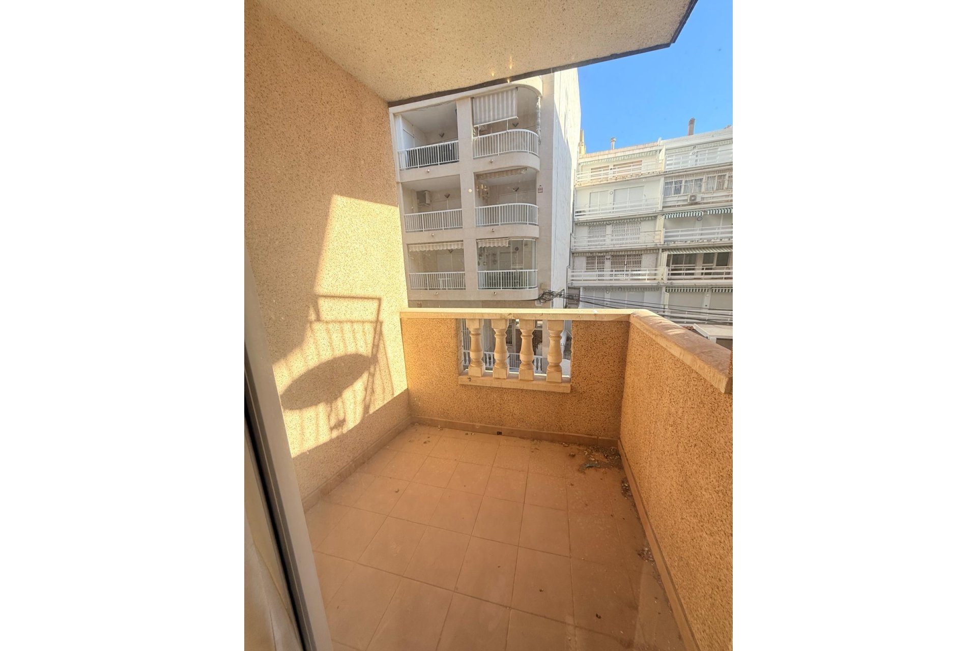 Revente - Appartement -
Torrevieja - Playa de los Locos