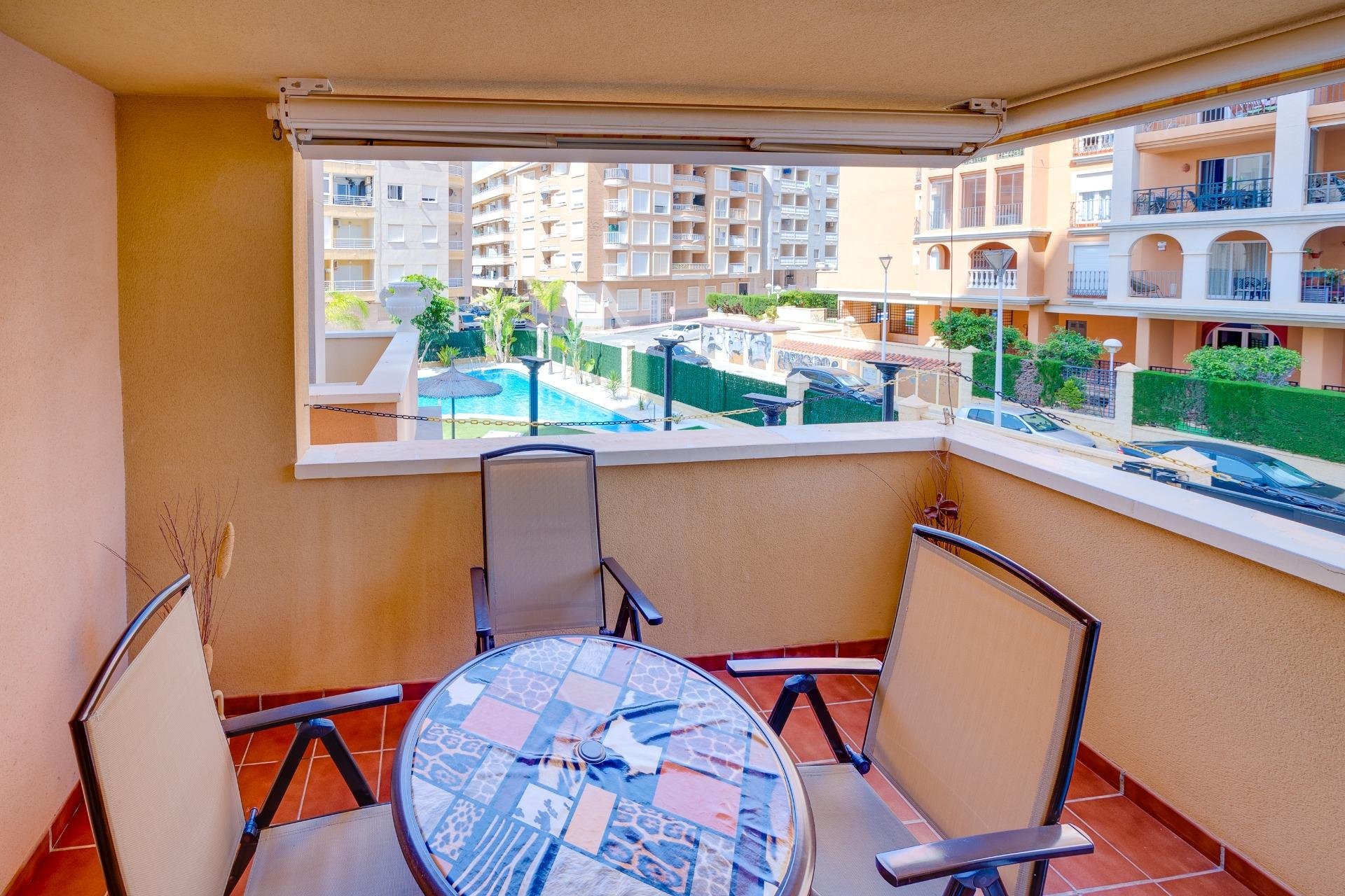 Revente - Appartement -
Torrevieja - Playa de los Locos