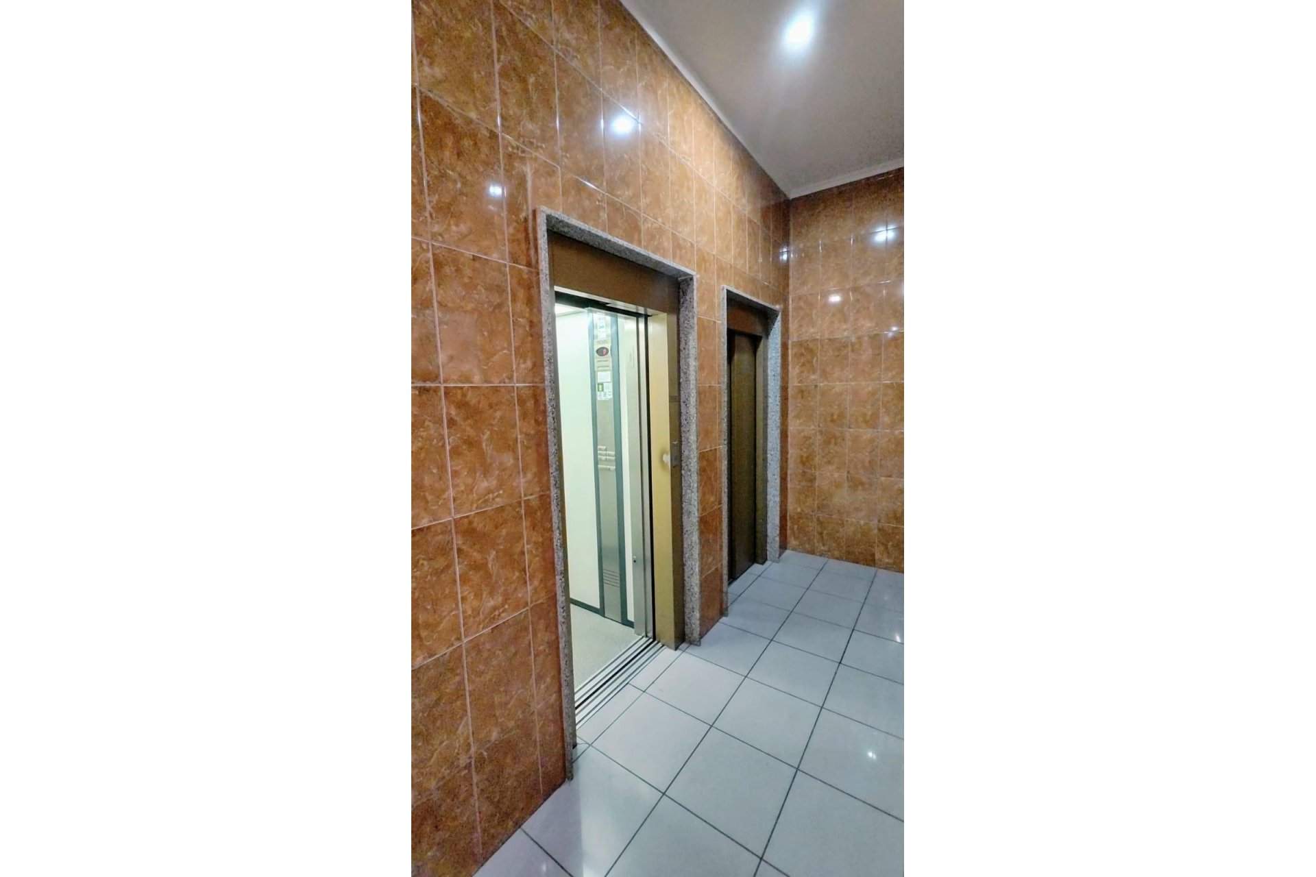 Revente - Appartement -
Torrevieja - Playa de los Locos