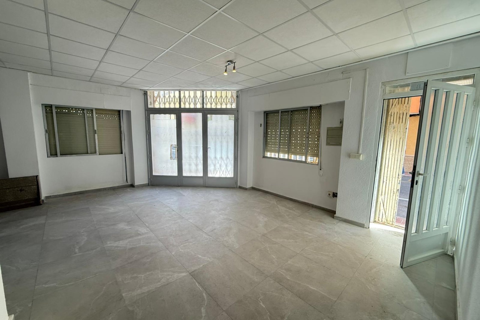 Revente - Appartement -
Torrevieja - Playa de los Locos