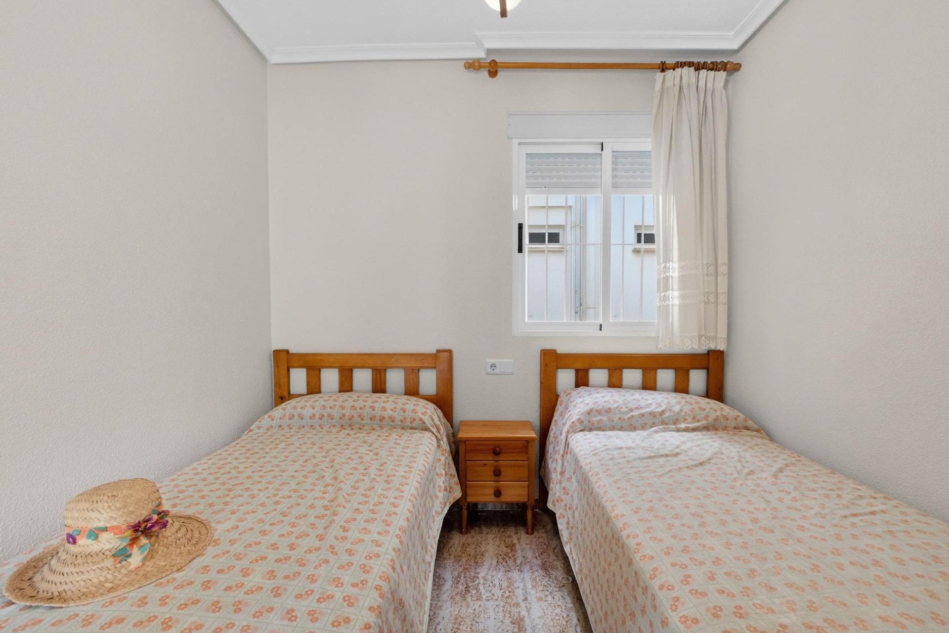 Revente - Appartement -
Torrevieja - Playa de los Locos