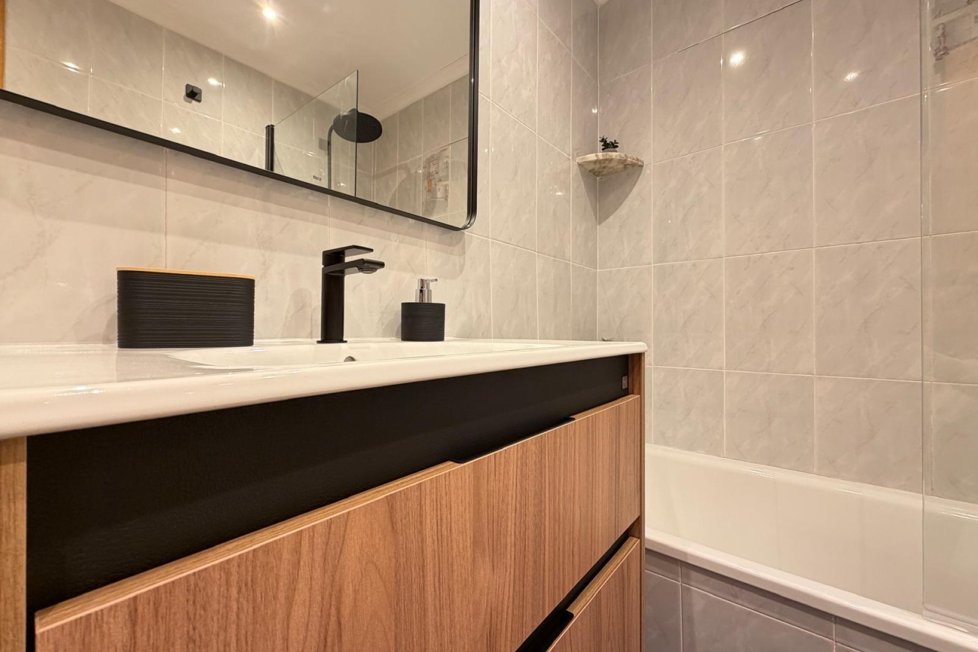 Revente - Appartement -
Torrevieja - Playa de los Locos