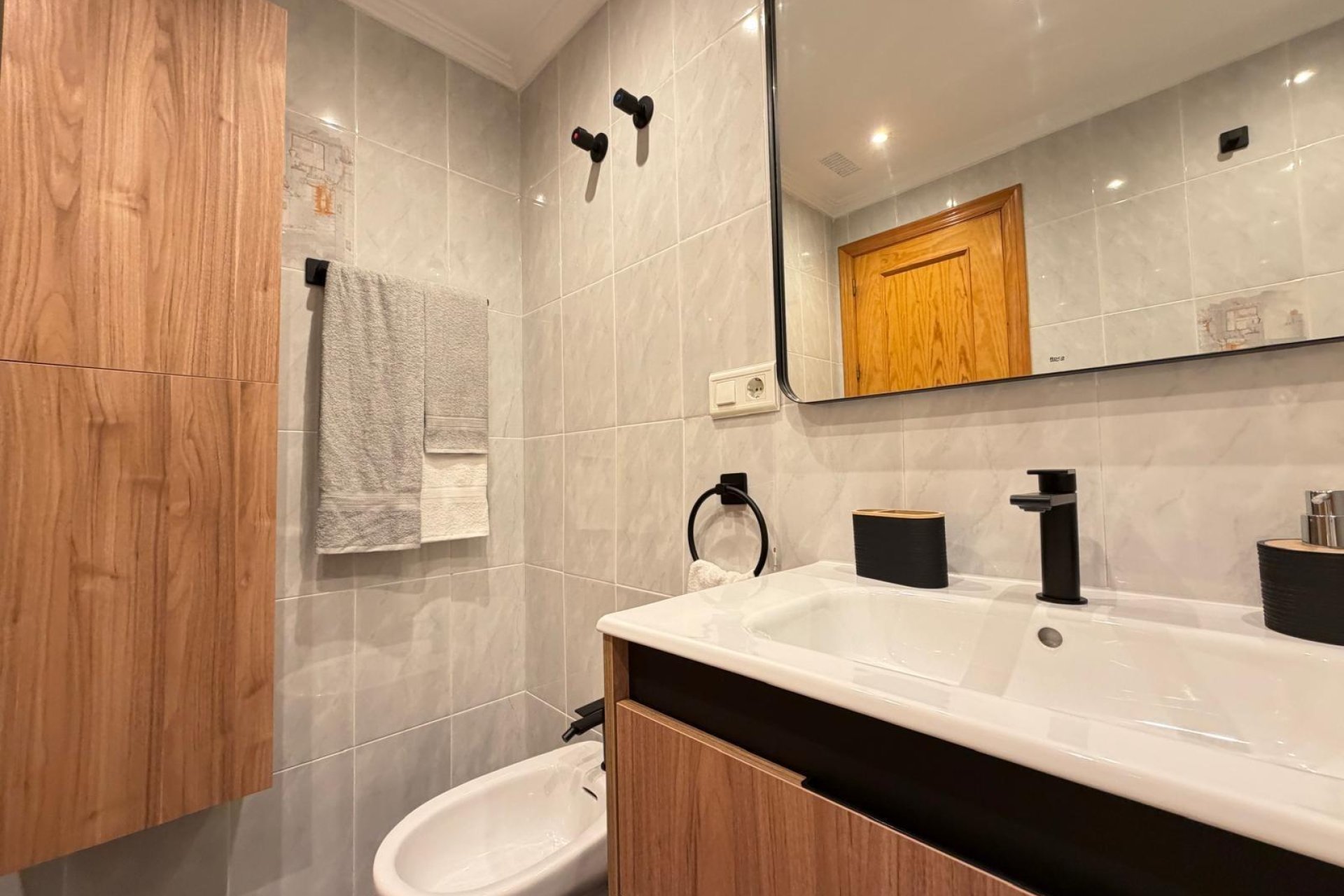 Revente - Appartement -
Torrevieja - Playa de los Locos
