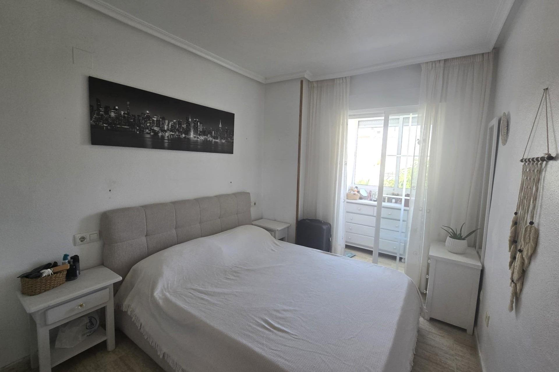 Revente - Appartement -
Torrevieja - Playa de los Locos