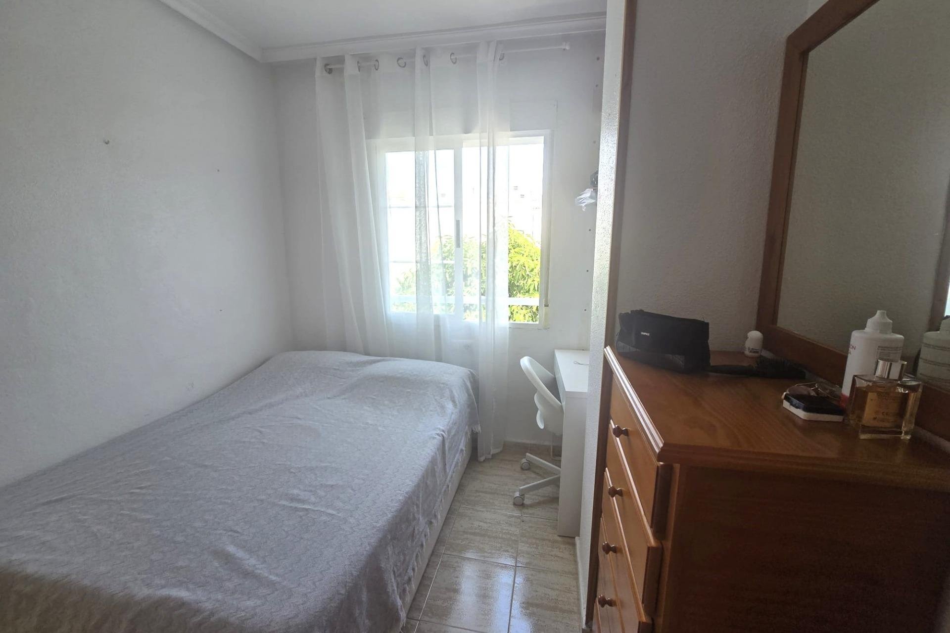 Revente - Appartement -
Torrevieja - Playa de los Locos