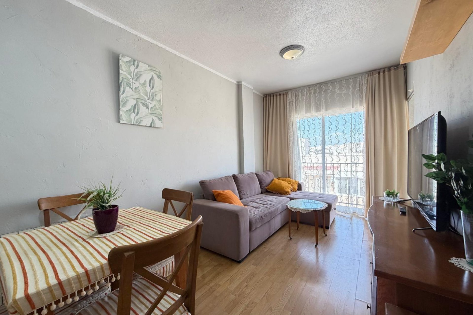 Revente - Appartement -
Torrevieja - Playa de los Locos