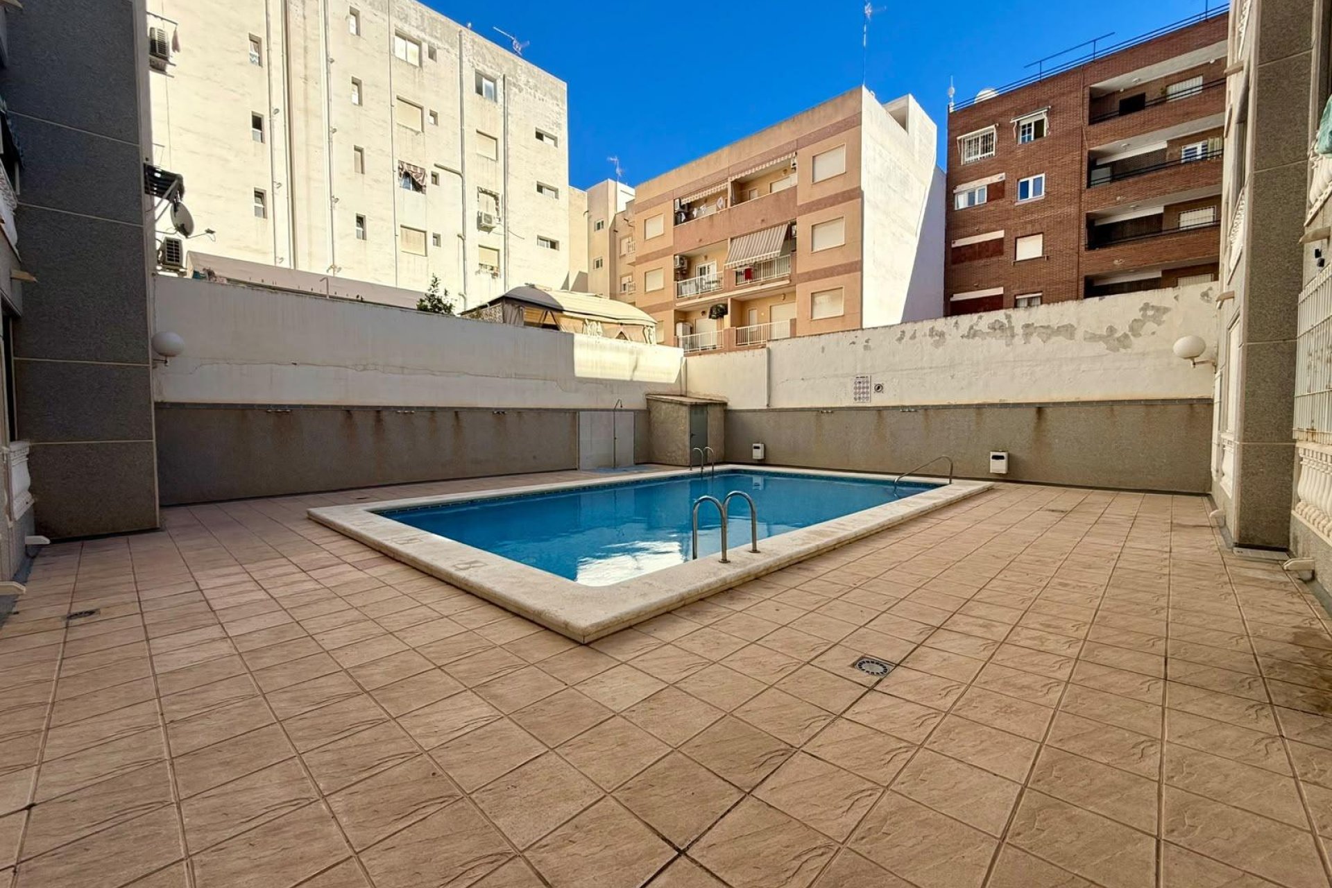 Revente - Appartement -
Torrevieja - Playa de los Locos