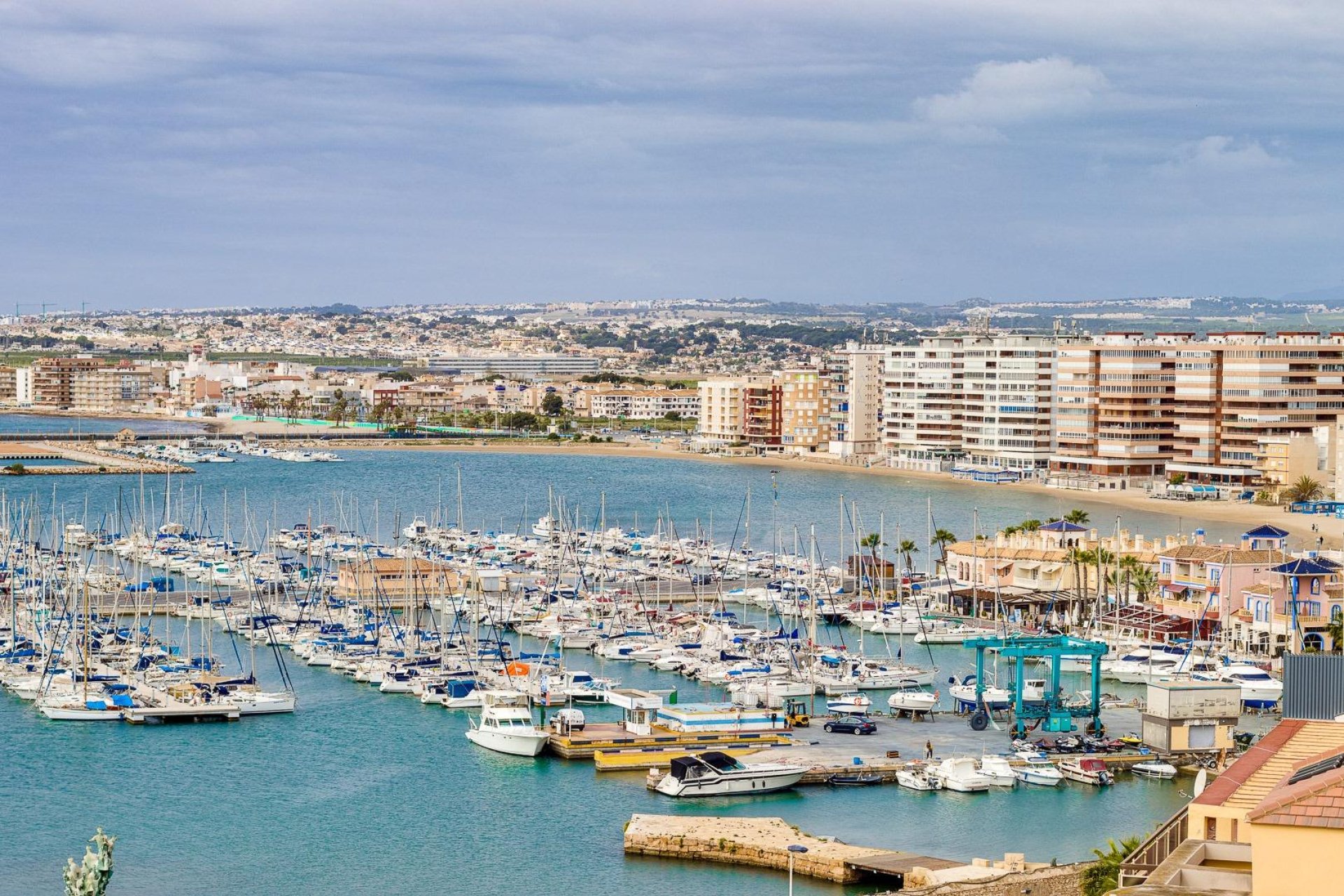 Revente - Appartement -
Torrevieja - Playa De Los Naufragos